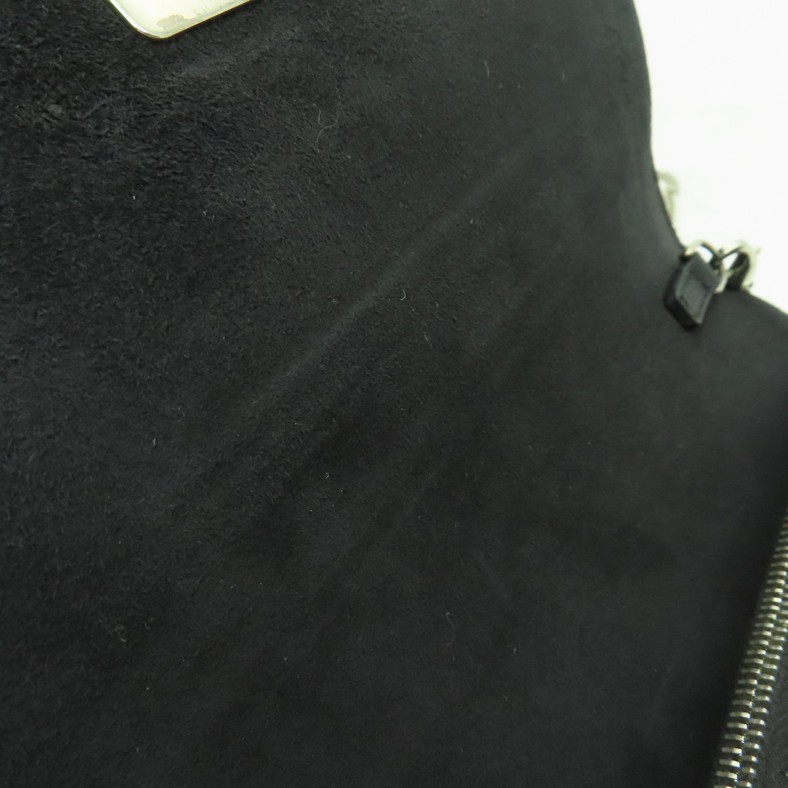 FENDI 牛皮皮革Karlito WOC銀扣鏈帶肩背袋黒色