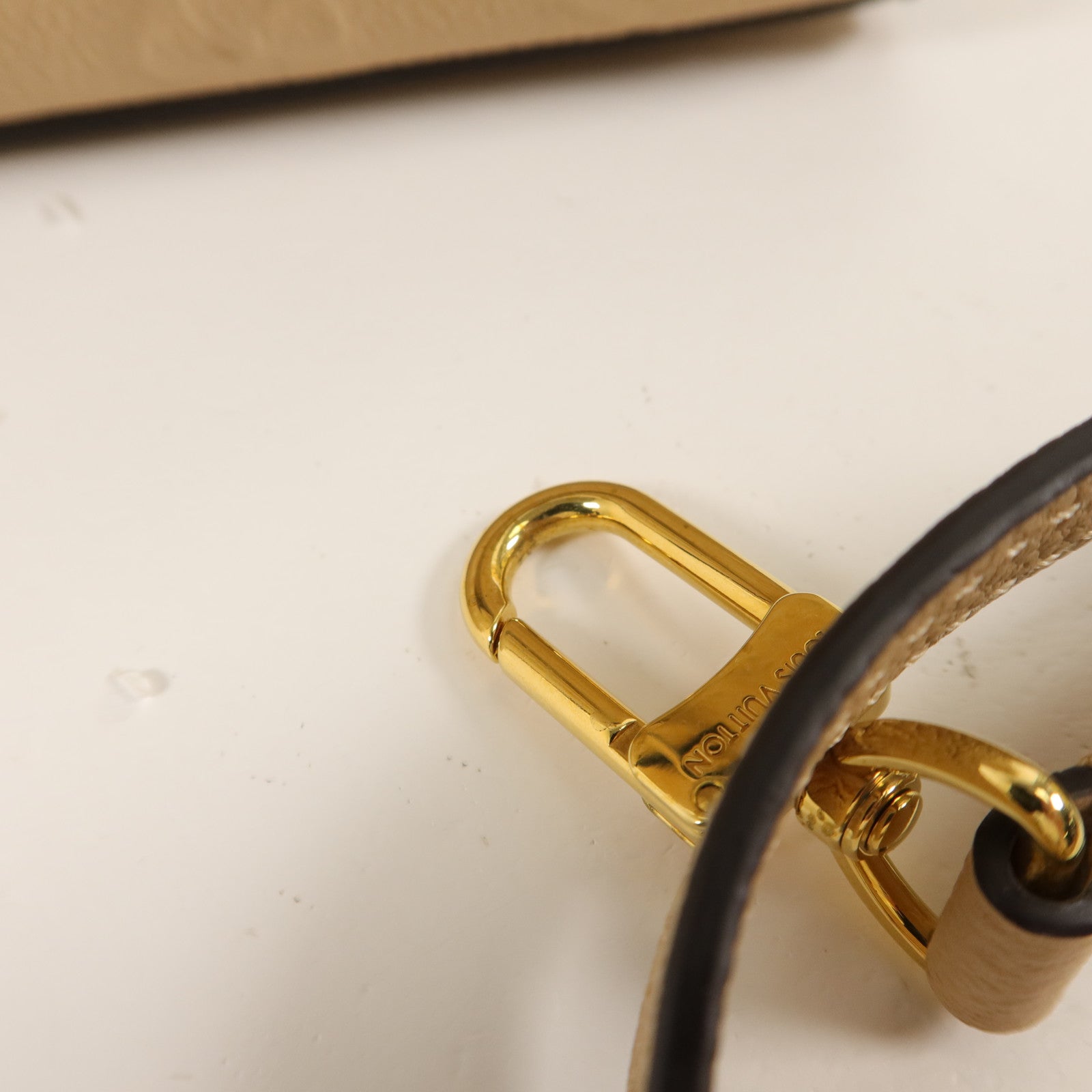 LOUIS VUITTON Monogram Empreinte Pont Neuf MM手挽肩背兩用袋