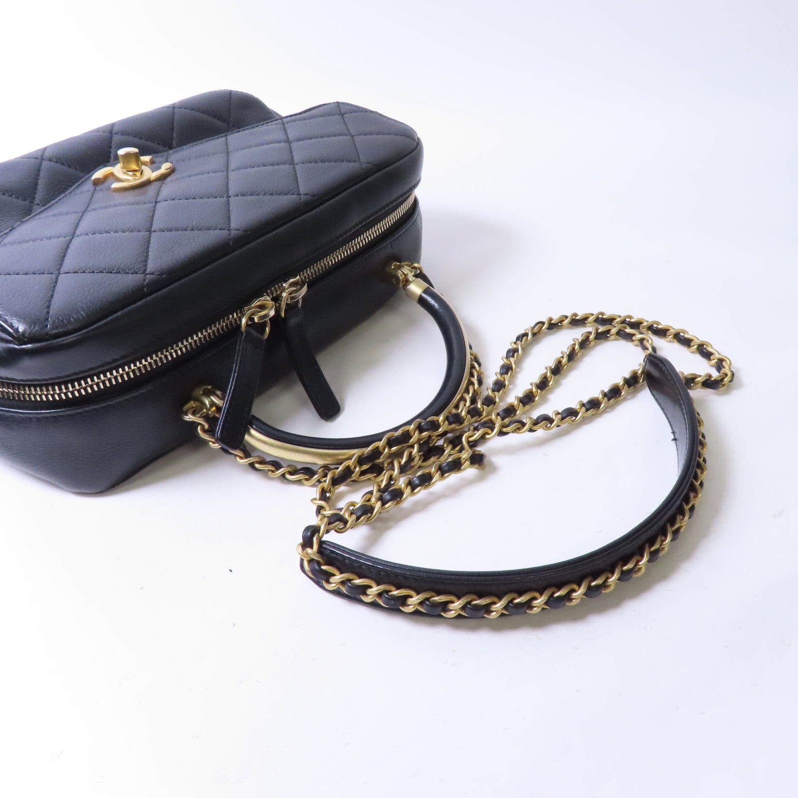 CHANEL 菱格牛皮皮革2way Shoulder Bag金扣鏈帶肩背袋黑色