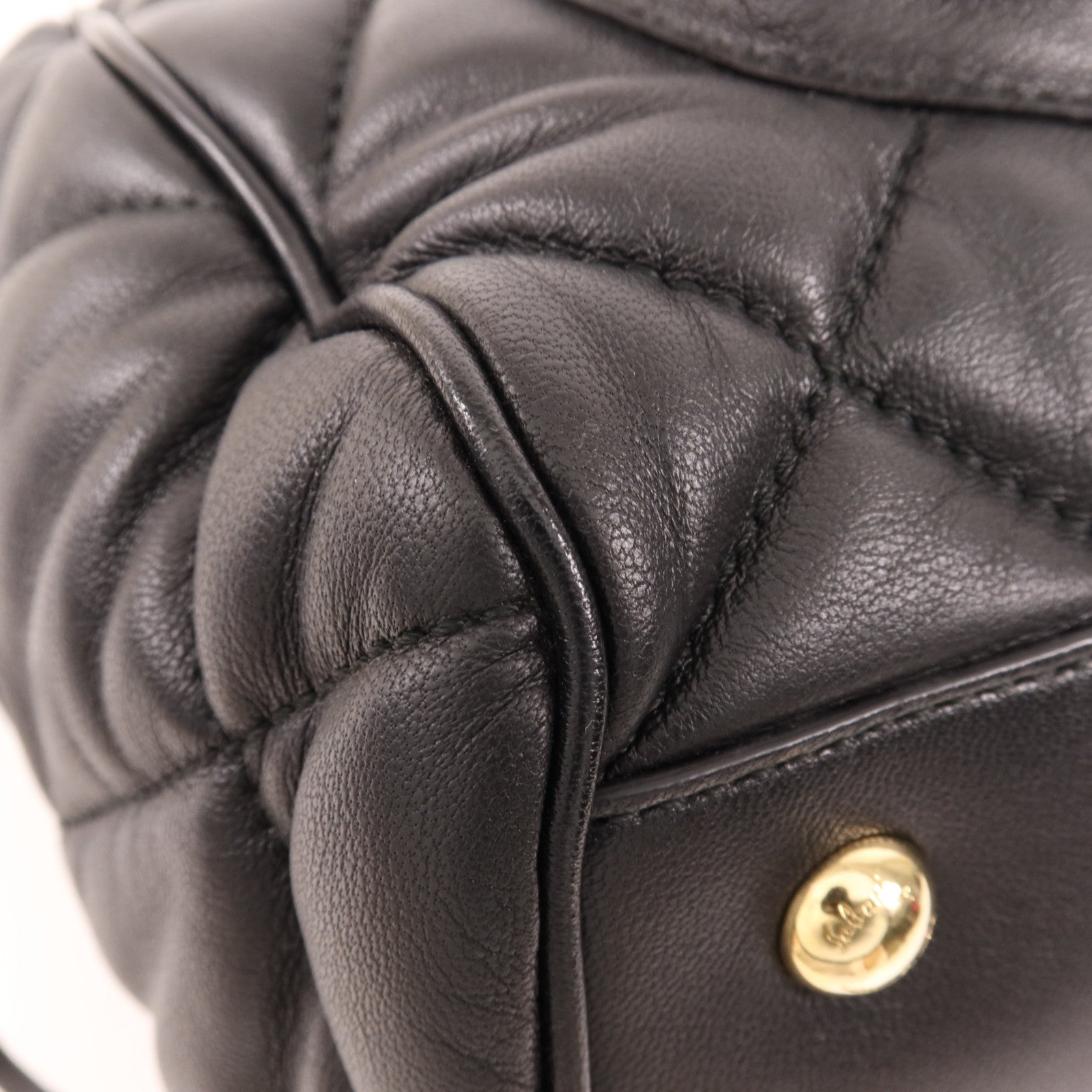 Salvatore Ferragamo 羊皮皮革Shoulder Bag金扣肩背袋