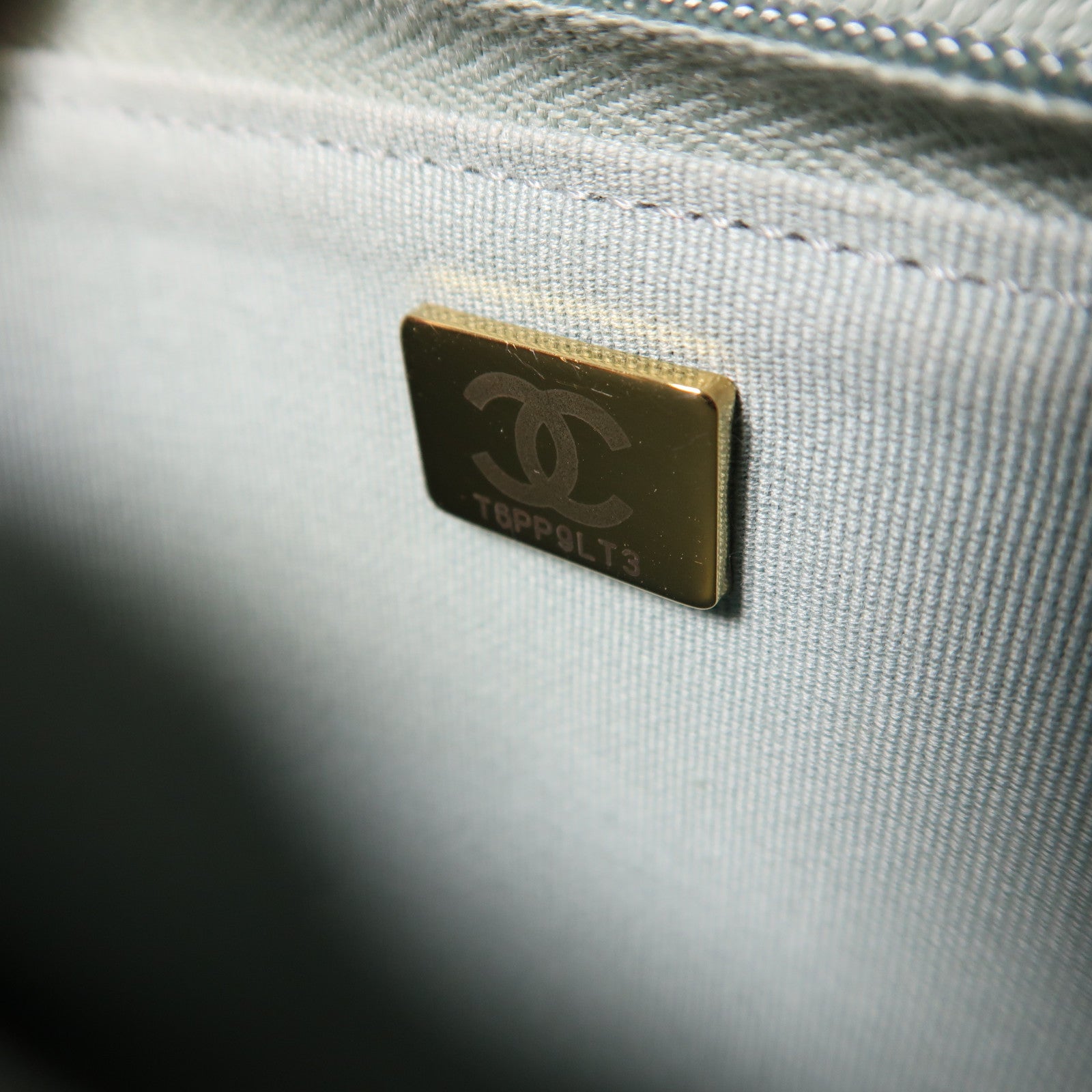 CHANEL 牛皮皮革Wallet On Chain金扣鏈帶肩背袋