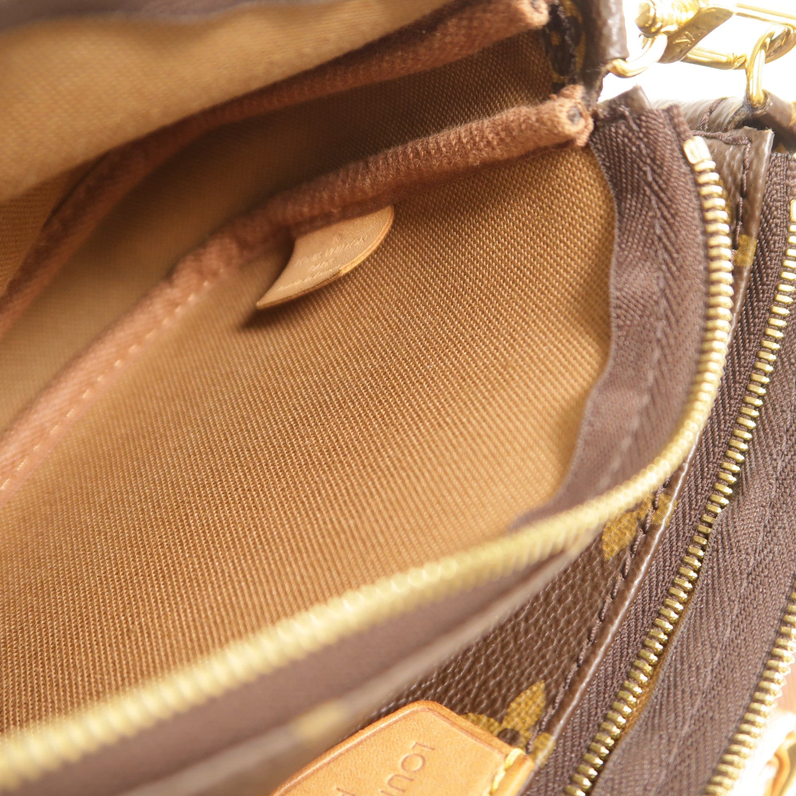 LOUIS VUITTON 【激減優惠】Monogram Multi Pochette Accessoires手挽肩背兩用袋