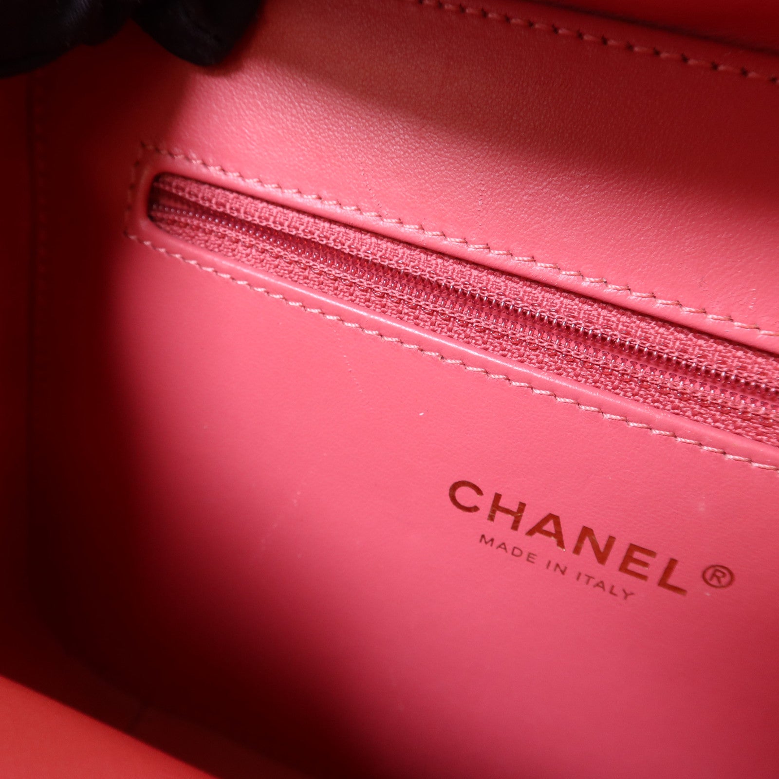 CHANEL 牛皮皮革Vanity Case金扣手挽肩背兩用袋