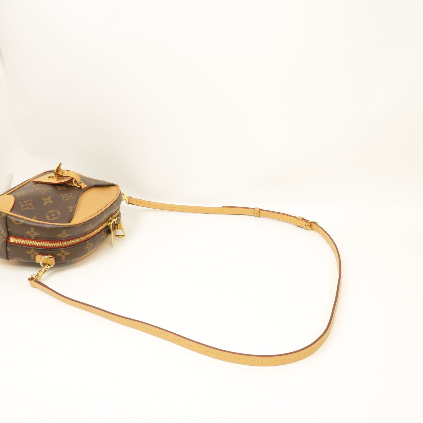 LOUIS VUITTON Monogram Deauville Mini Shoulder Bag金扣肩背袋啡色
