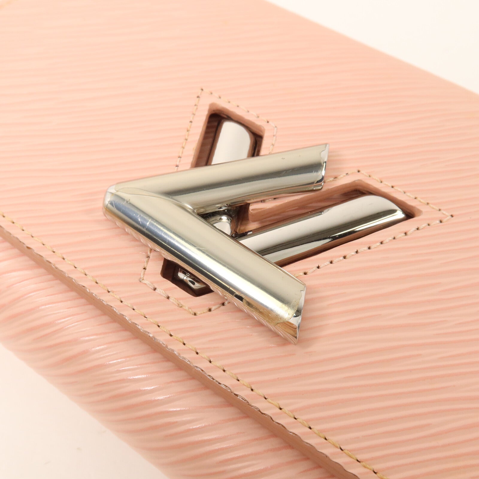 LOUIS VUITTON Epi Twist Wallet On Chain鏈帶肩背袋