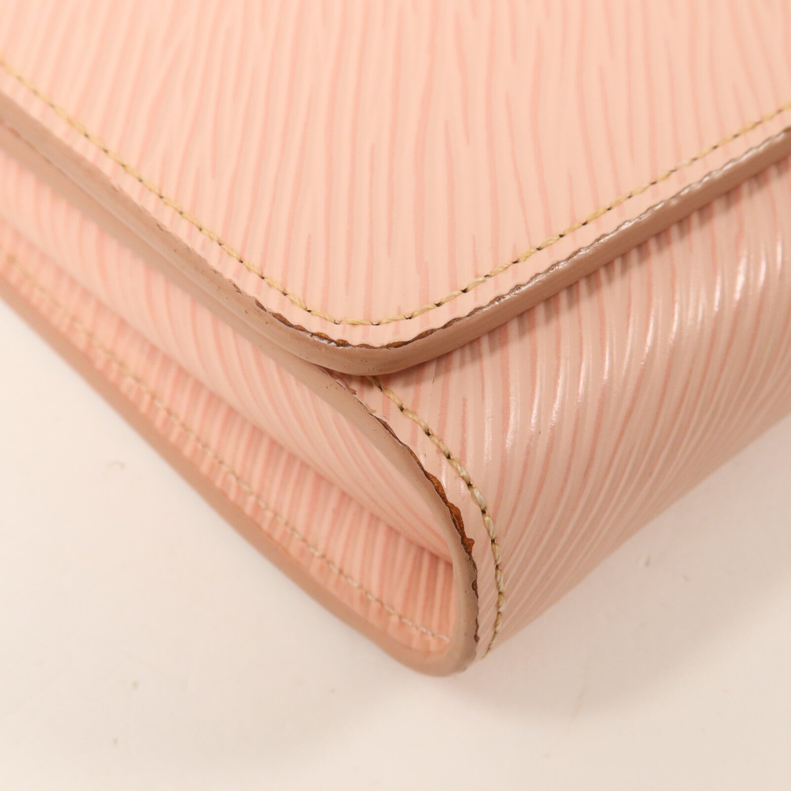 LOUIS VUITTON Epi Twist Wallet On Chain鏈帶肩背袋