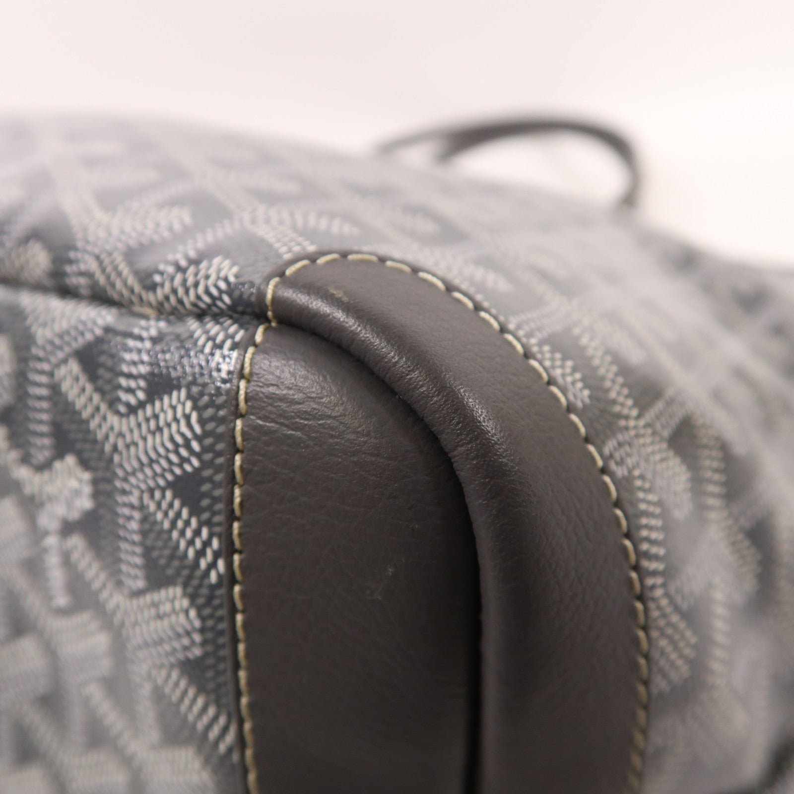 GOYARD 塗層帆布Artois MM銀扣肩背袋