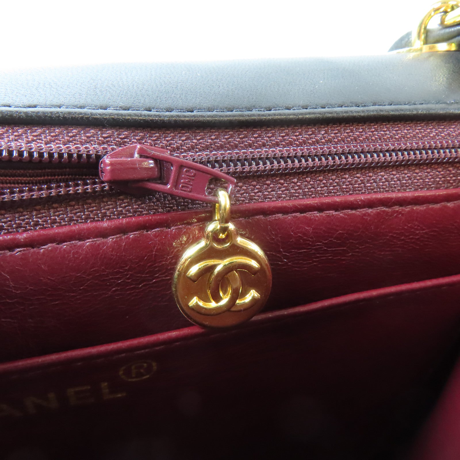 CHANEL 菱格牛皮皮革Vintage Chain Shoulder Bag金扣鏈帶肩背袋黑色