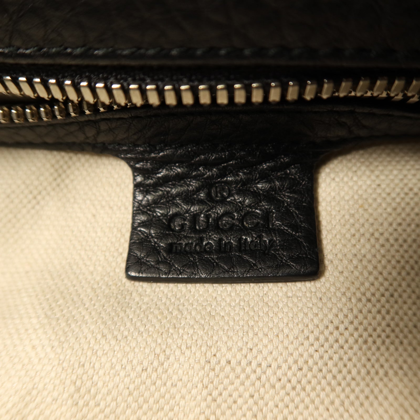GUCCI 牛皮皮革Soho Backpack銀扣背包