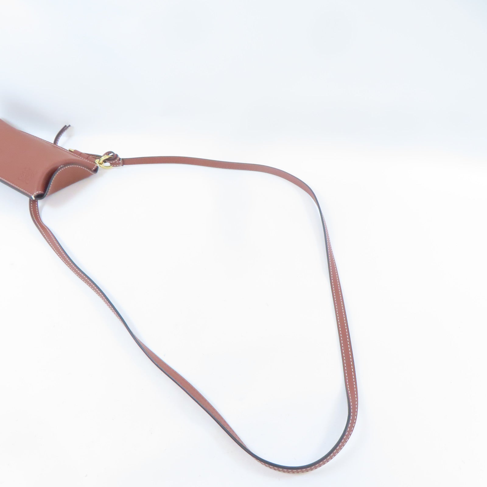 LOEWE 【激減優惠】牛皮皮革Gate Pocket Phone Bag金扣肩背袋啡色
