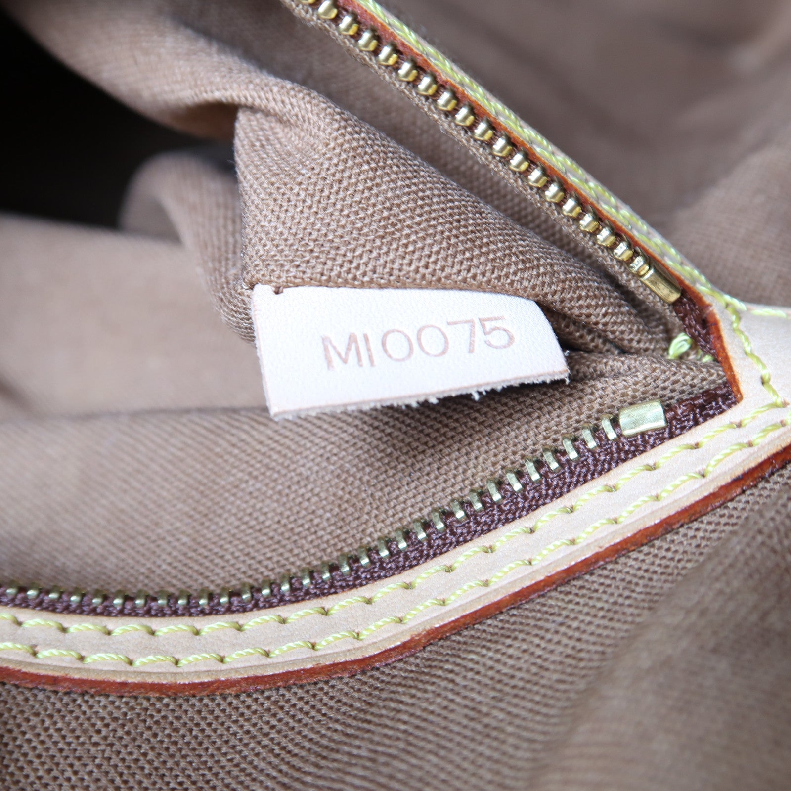 LOUIS VUITTON 【激減優惠】Monogram Batignolles Horizontal金扣肩背袋啡色