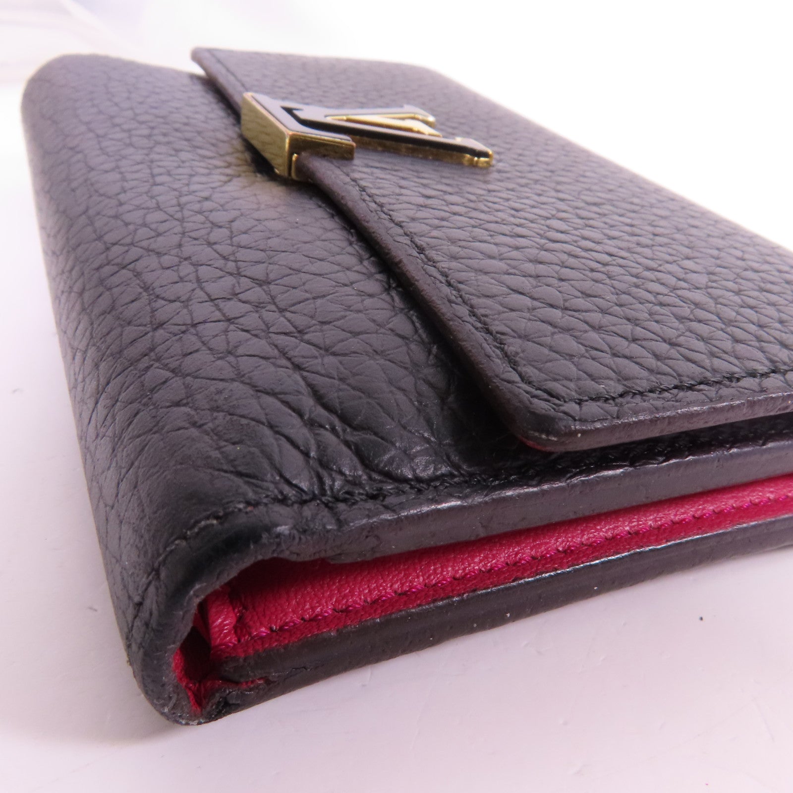 LOUIS VUITTON Taurillon Capucines Compact Trifold Wallet金扣錢包