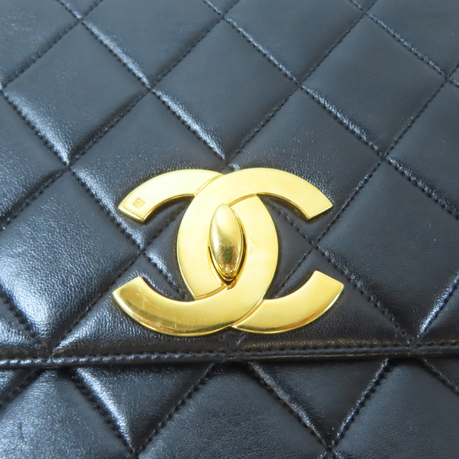 CHANEL 菱格牛皮皮革Vintage Chain Shoulder Bag金扣鏈帶肩背袋黑色