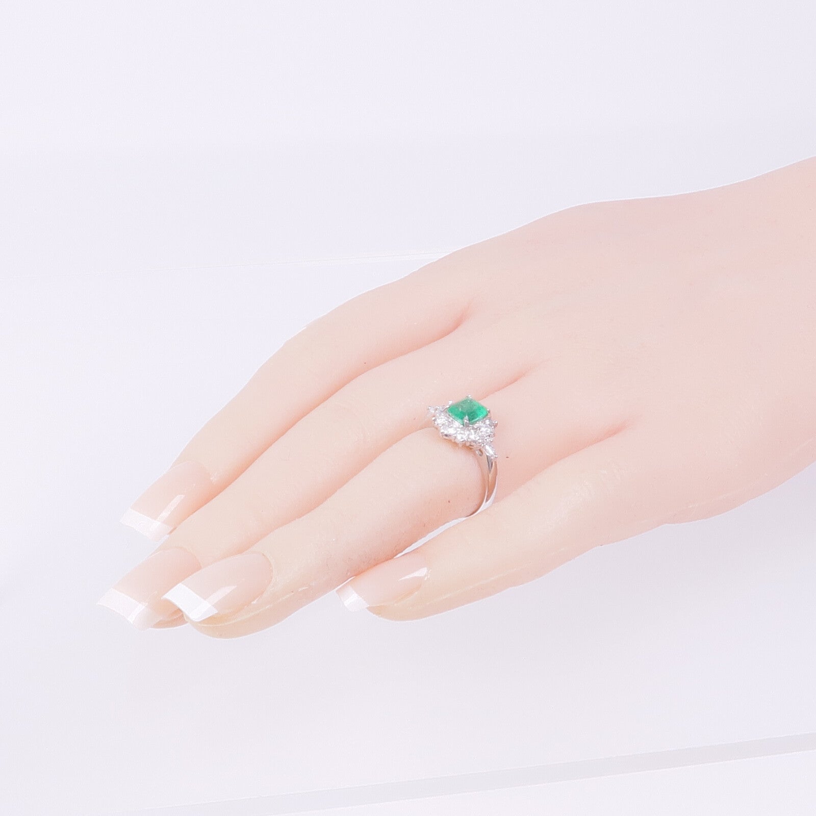 JEWELRY PT900鉑金Emerald Diamond Ring綠寶石/鑽石戒指US#5.5