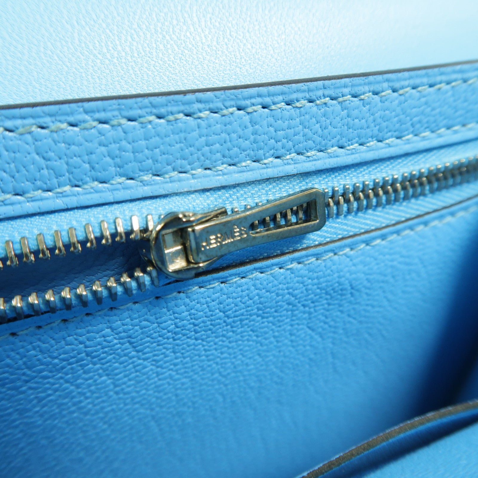 HERMES Chevre皮革1938-19 Compact Wallet Clutch手拿包Bleu Jean