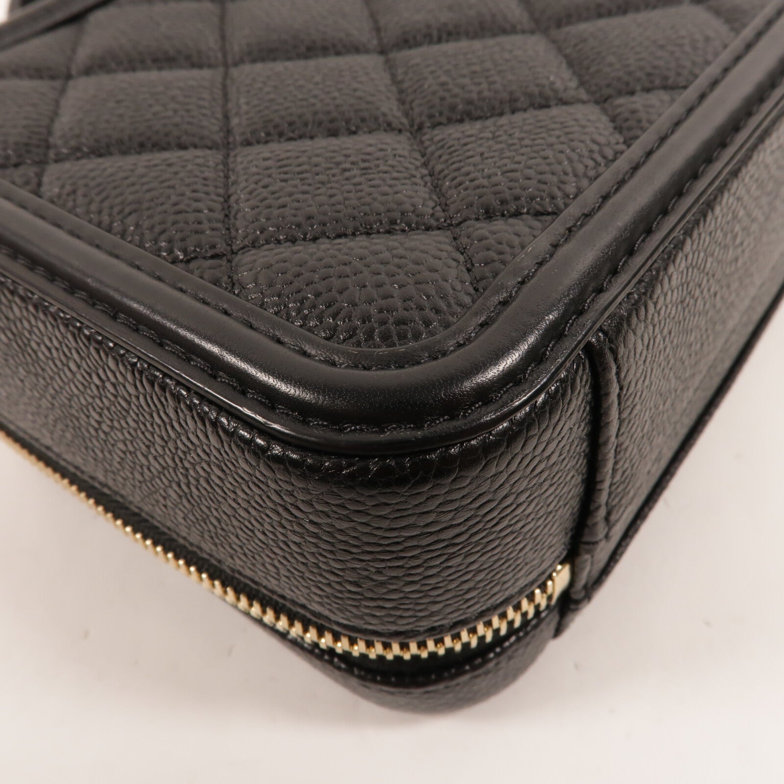 CHANEL 牛皮皮革Filigree Vanity Case鏈帶手挽肩背兩用袋