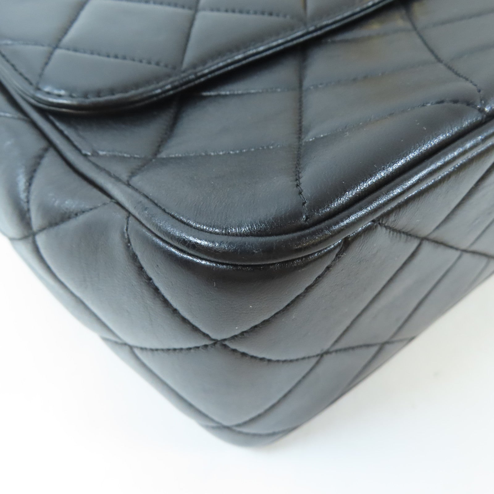 CHANEL 菱格牛皮皮革Vintage Chain Shoulder Bag金扣鏈帶肩背袋黑色
