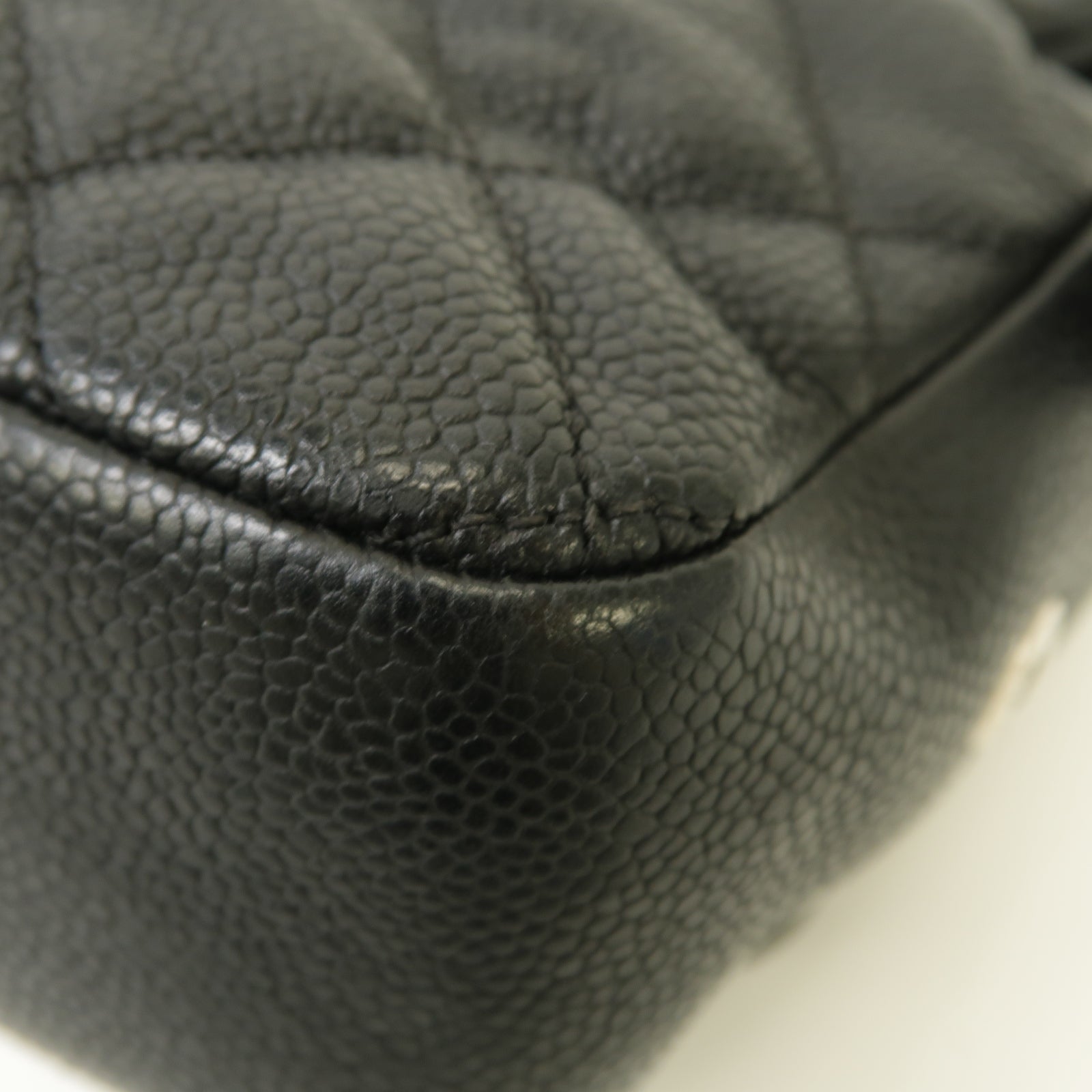 CHANEL 菱格Caviar皮革Chain Shoulder Bag銀扣鏈帶肩背袋黒色