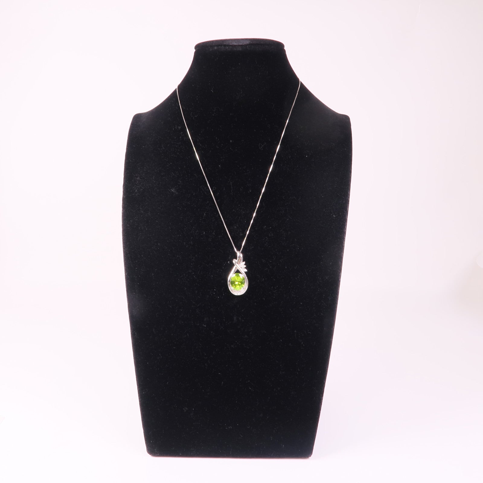 JEWELRY 【激減優惠】18K白金Peridot Necklace橄欖石/鑽石項鍊