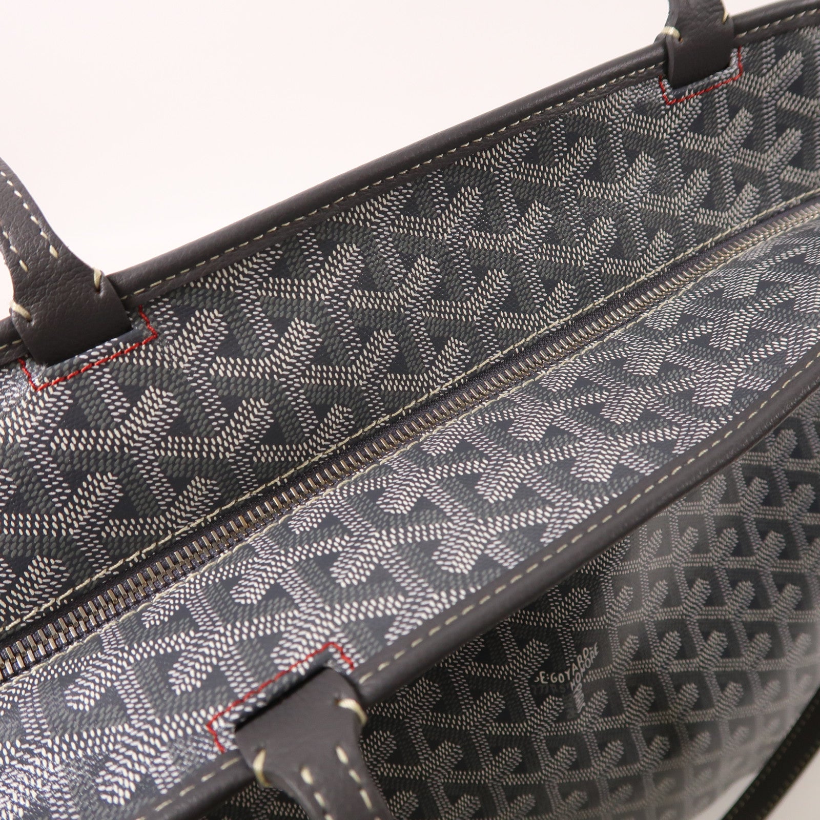 GOYARD 塗層帆布Artois MM銀扣肩背袋