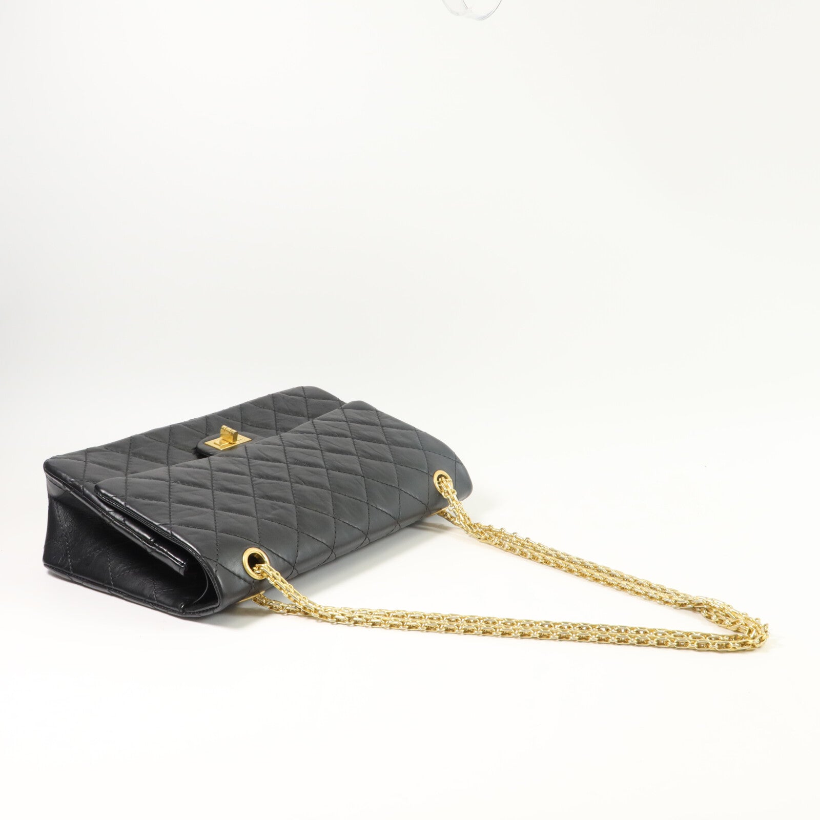 CHANEL 牛皮皮革2.55 Medium鏈帶肩背袋