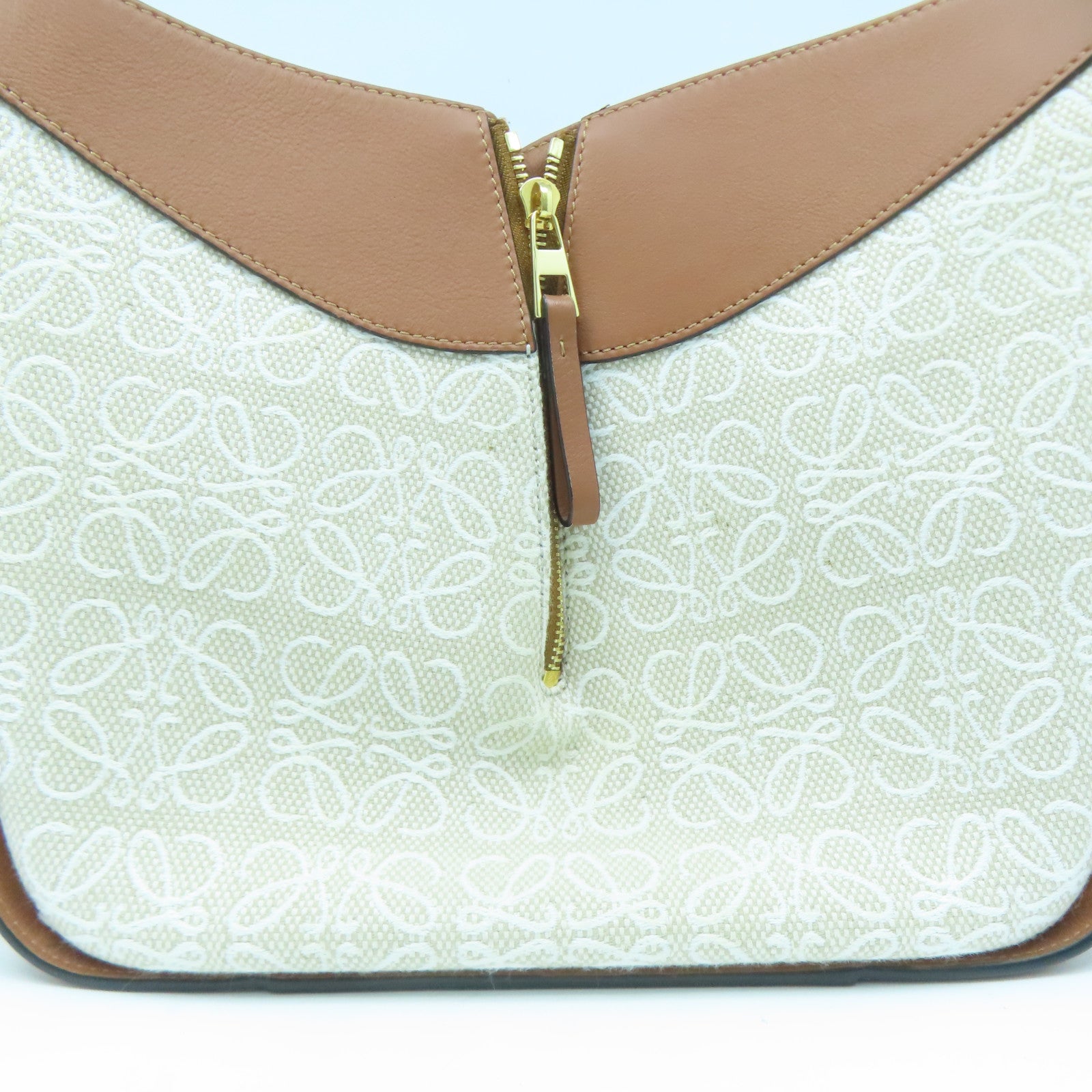 LOEWE 【激減優惠】帆布/牛皮皮革Anagram Hammock金扣手挽肩背兩用袋米色/啡色