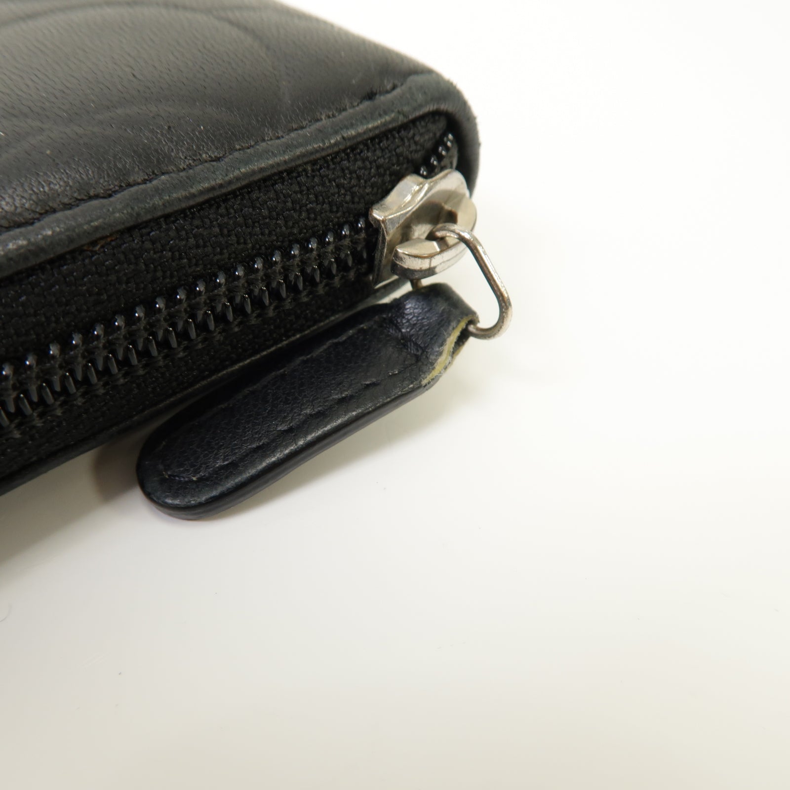 CHANEL 【激減優惠】羊皮皮革Zipped Long Wallet銀扣長錢包銀色