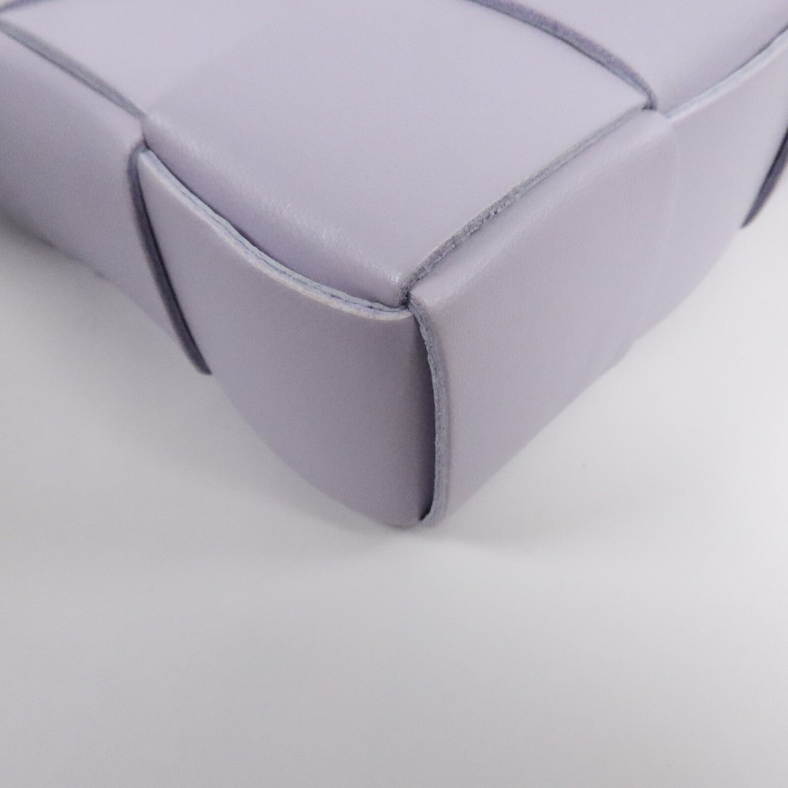 BOTTEGA VENETA 牛皮皮革Cassette Pouch肩背袋