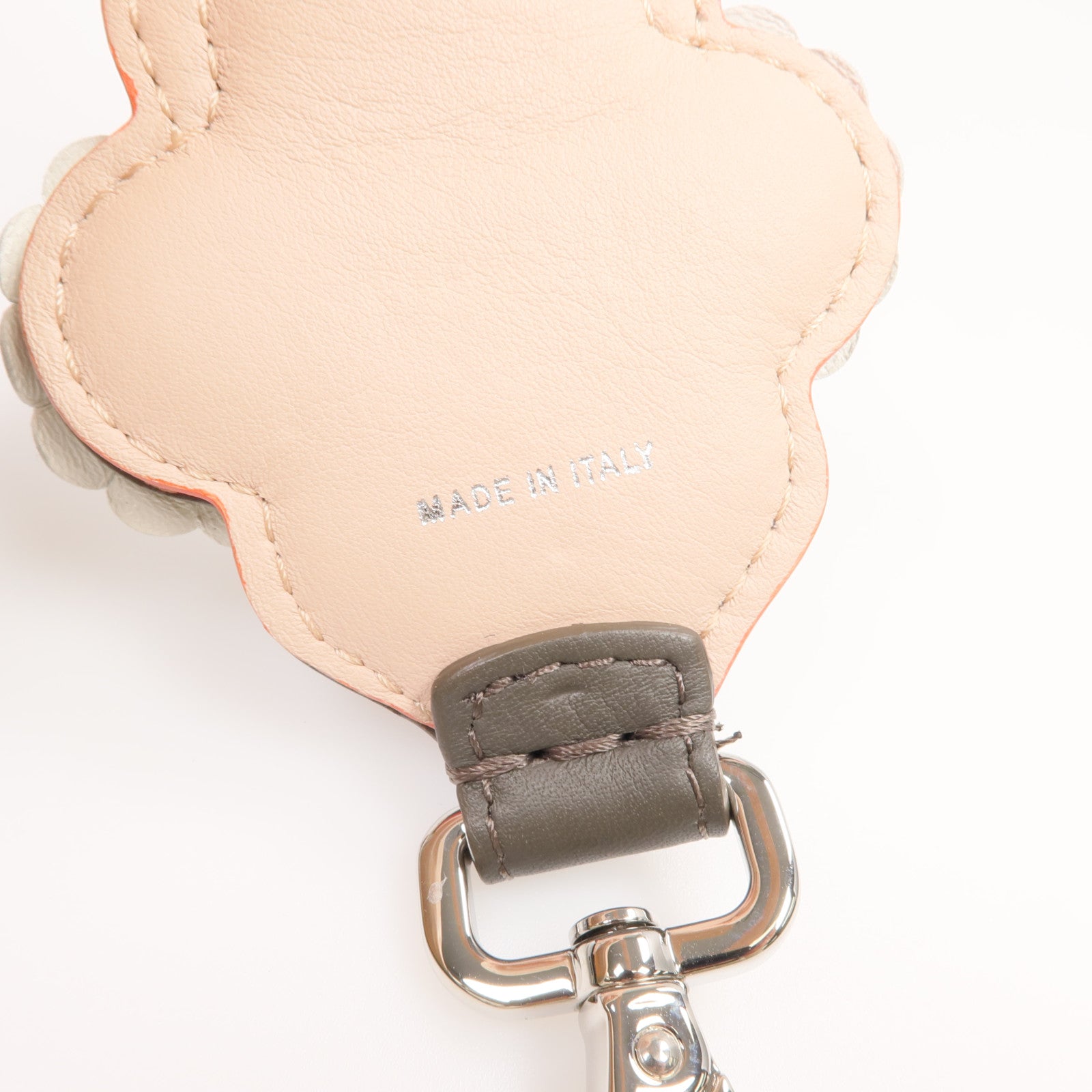 FENDI 【激減優惠】牛皮皮革Shoulder Strap銀扣肩背帶