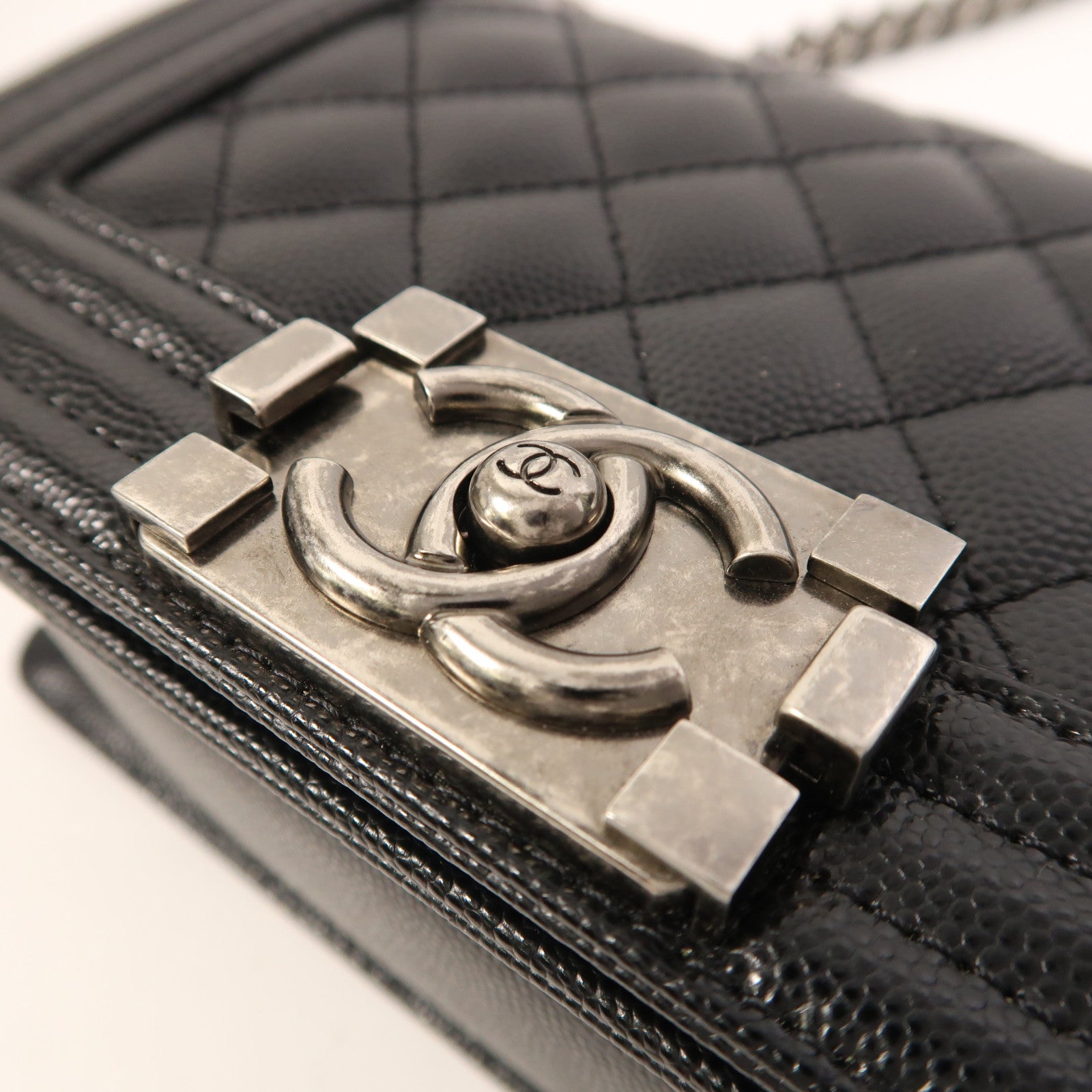 CHANEL 牛皮皮革Boy 20鏈帶肩背袋