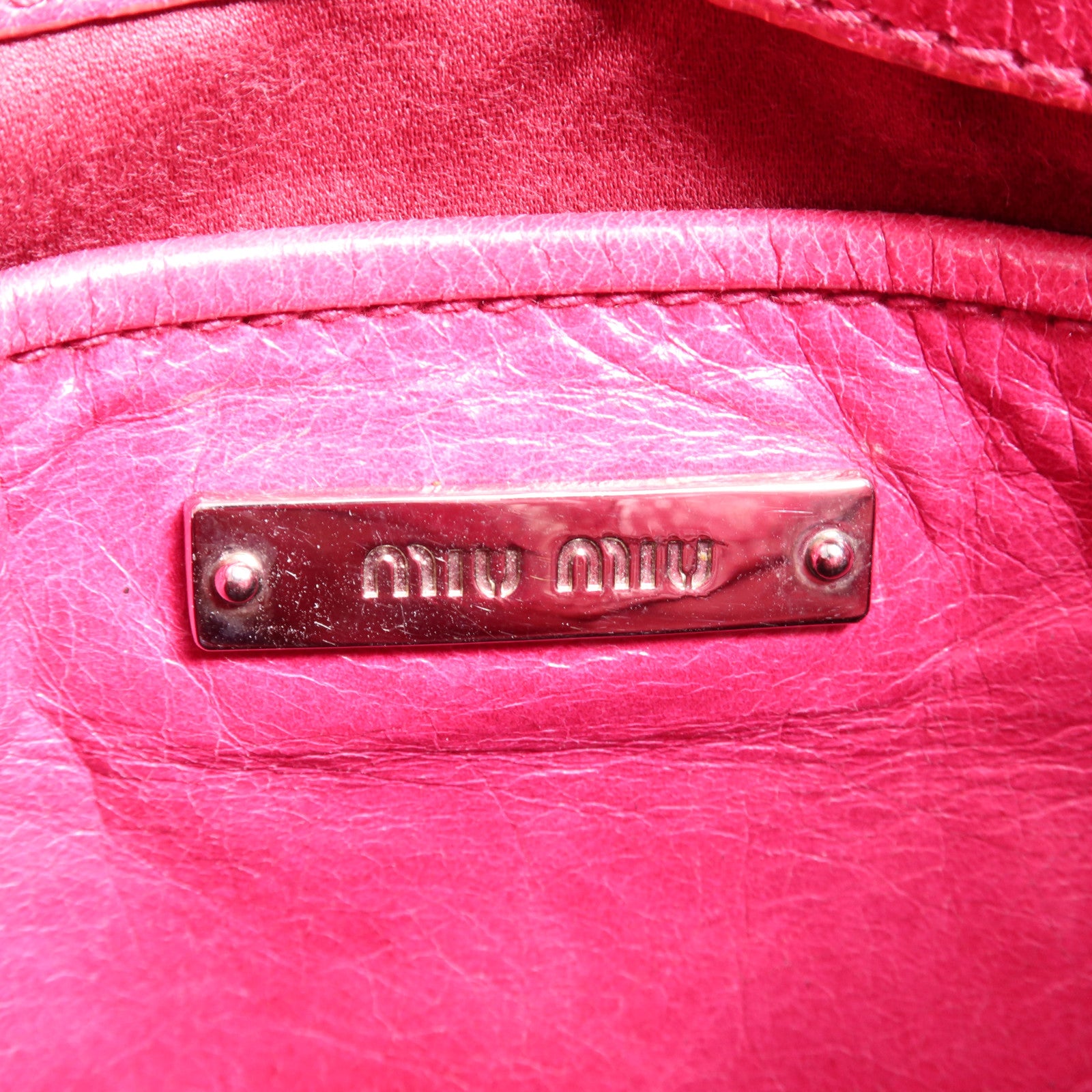 Miu Miu 牛皮皮革2 Way Shoulder銀扣手挽肩背兩用袋