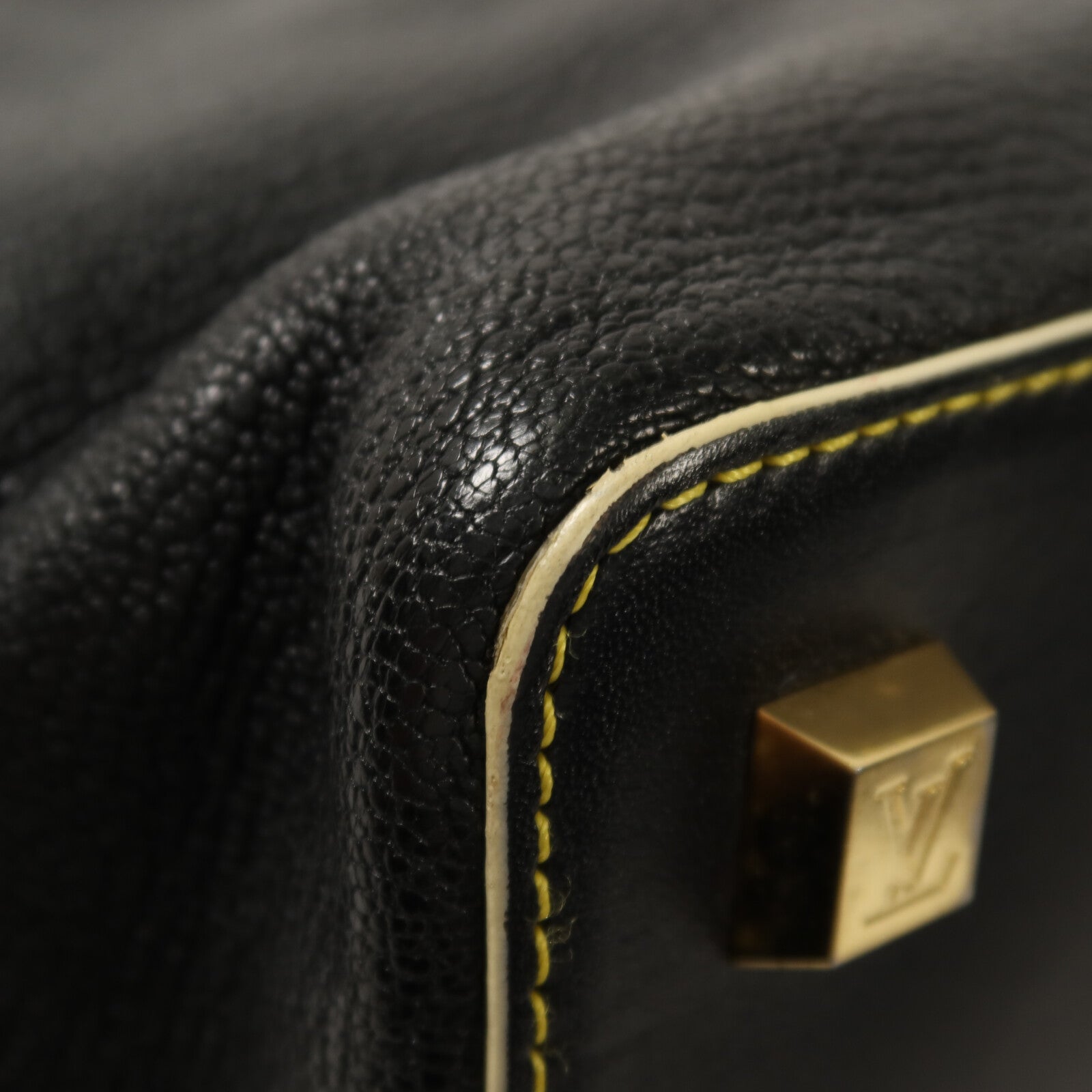 LOUIS VUITTON Suhali Lingenieux PM手挽袋