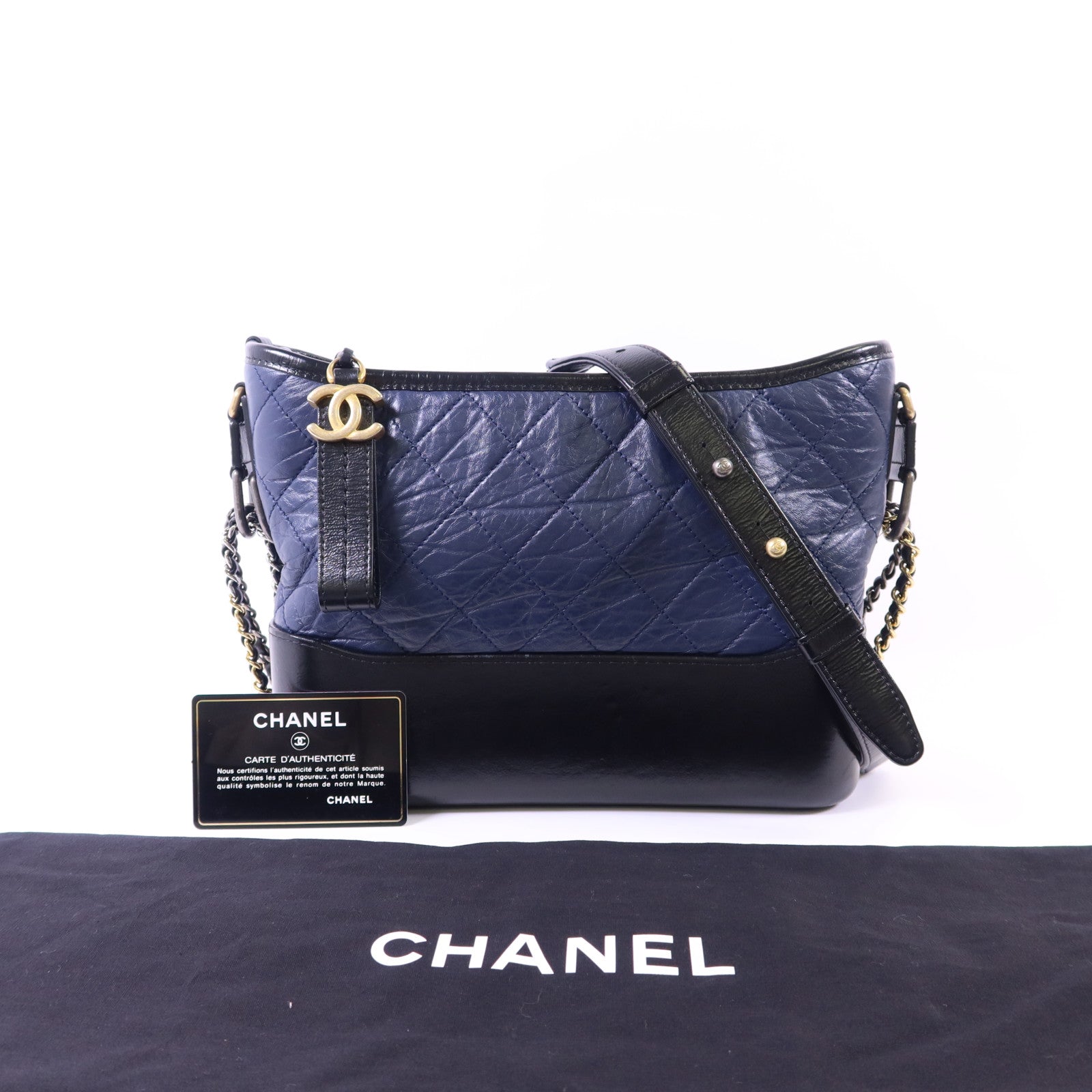 CHANEL 牛皮皮革Gabrielle Medium鏈帶肩背袋