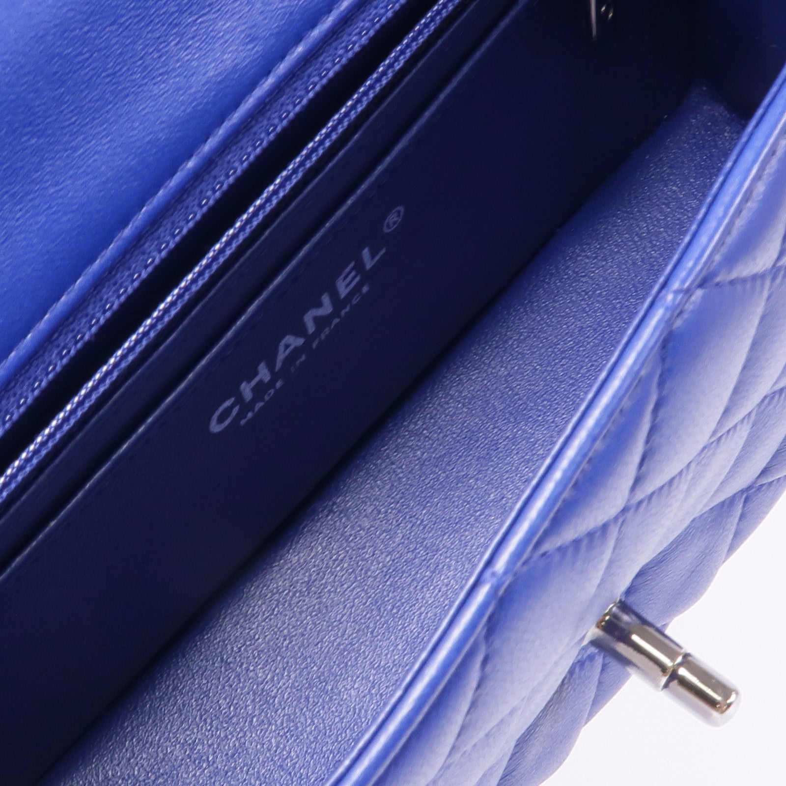 CHANEL 羊皮皮革Mini Classic 20銀扣鏈帶肩背袋