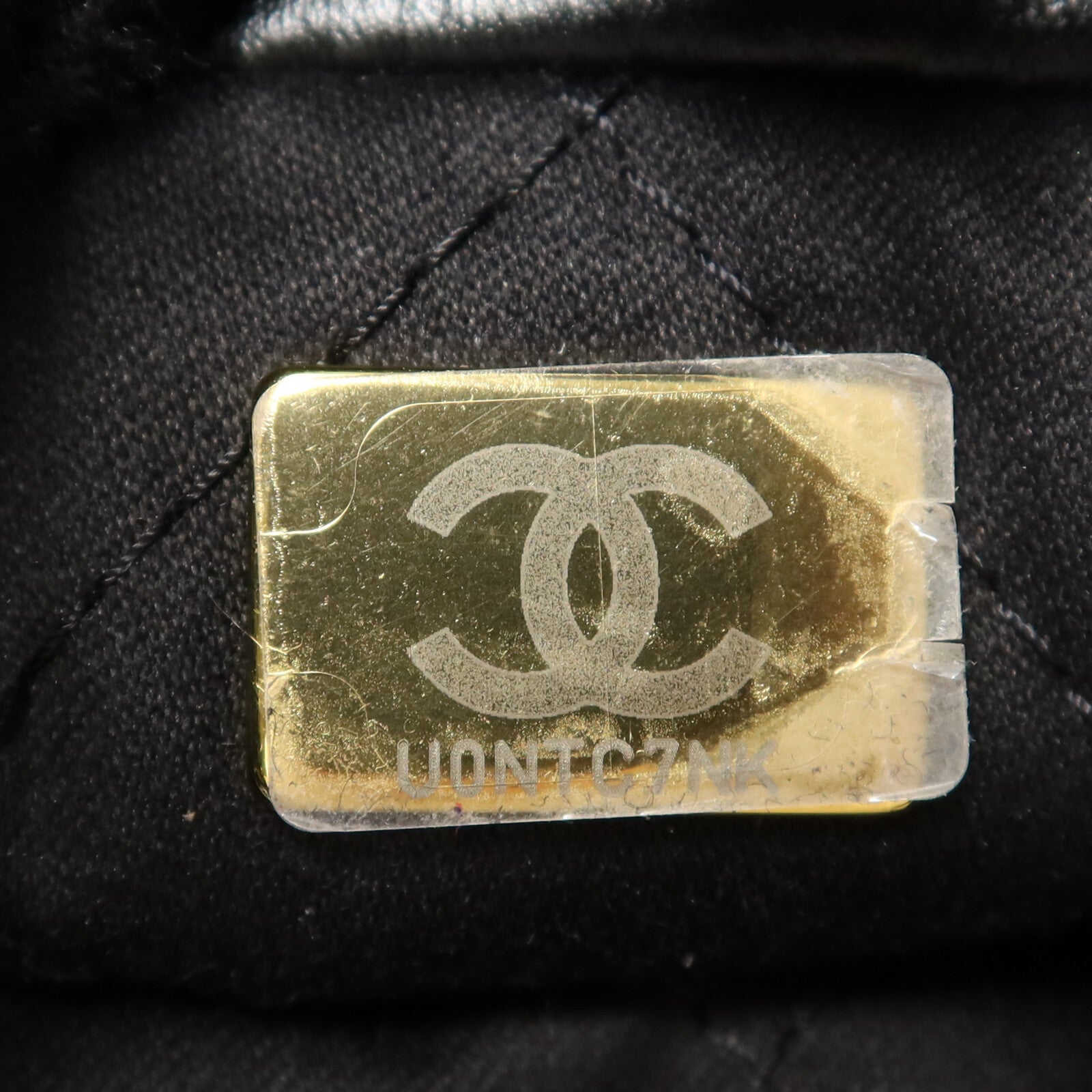 CHANEL 牛皮皮革Chanel 22 Mini手挽肩背兩用袋