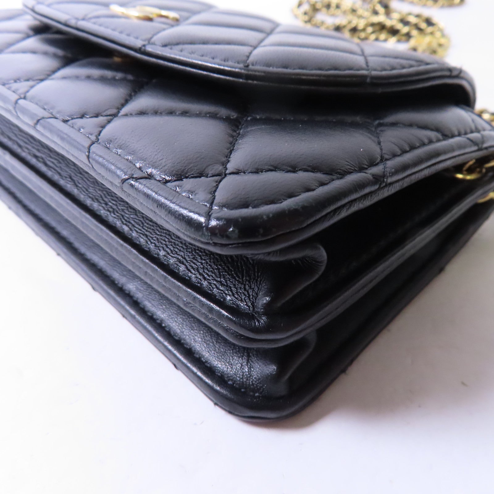 CHANEL 菱格羊皮皮革Chain Shoulder金扣鏈帶肩背袋黑色
