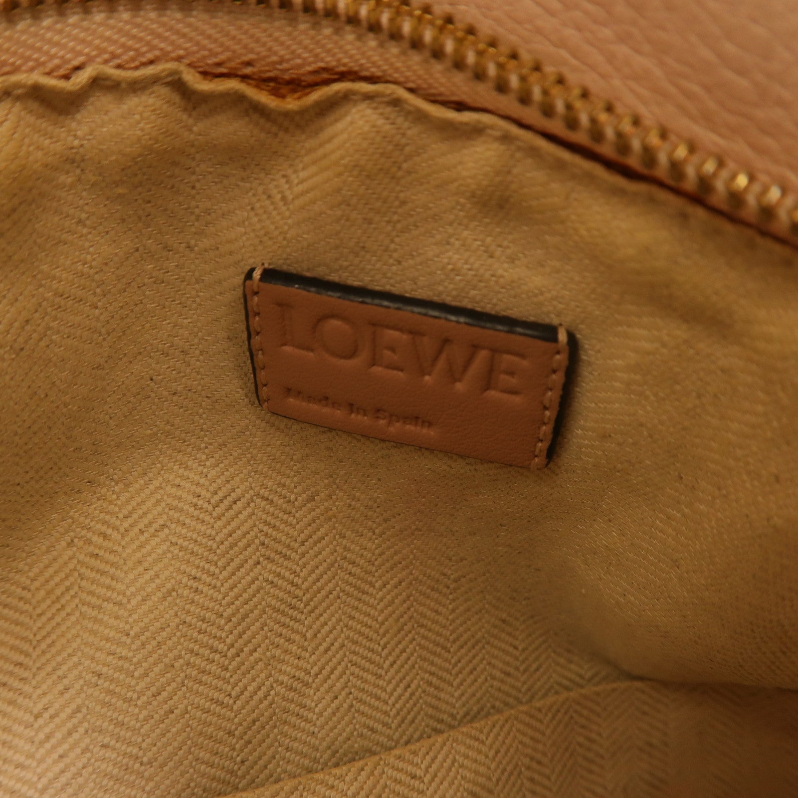 LOEWE 牛皮/麂皮皮革Puzzle Medium手挽肩背兩用袋