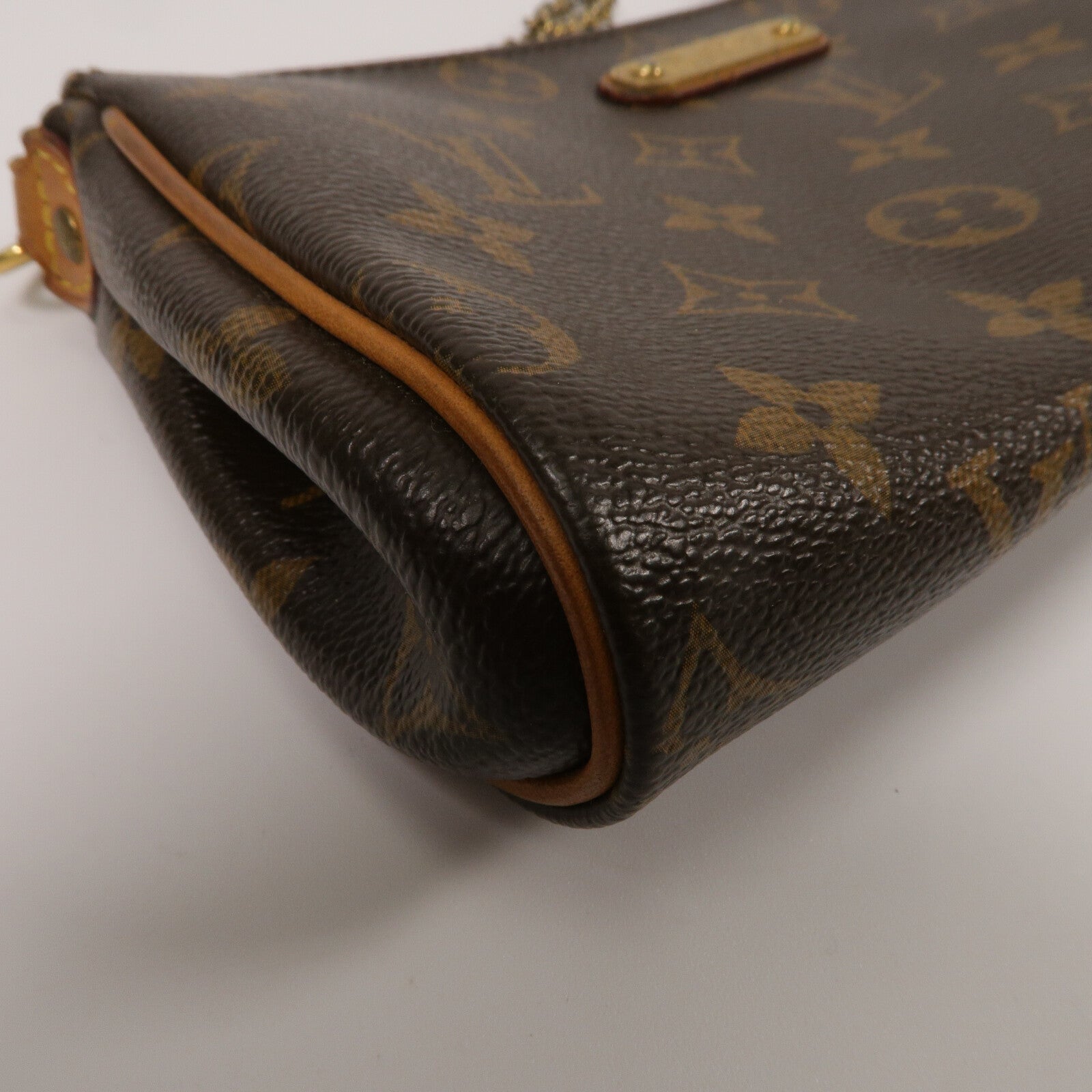 LOUIS VUITTON Monogram Eva肩背袋
