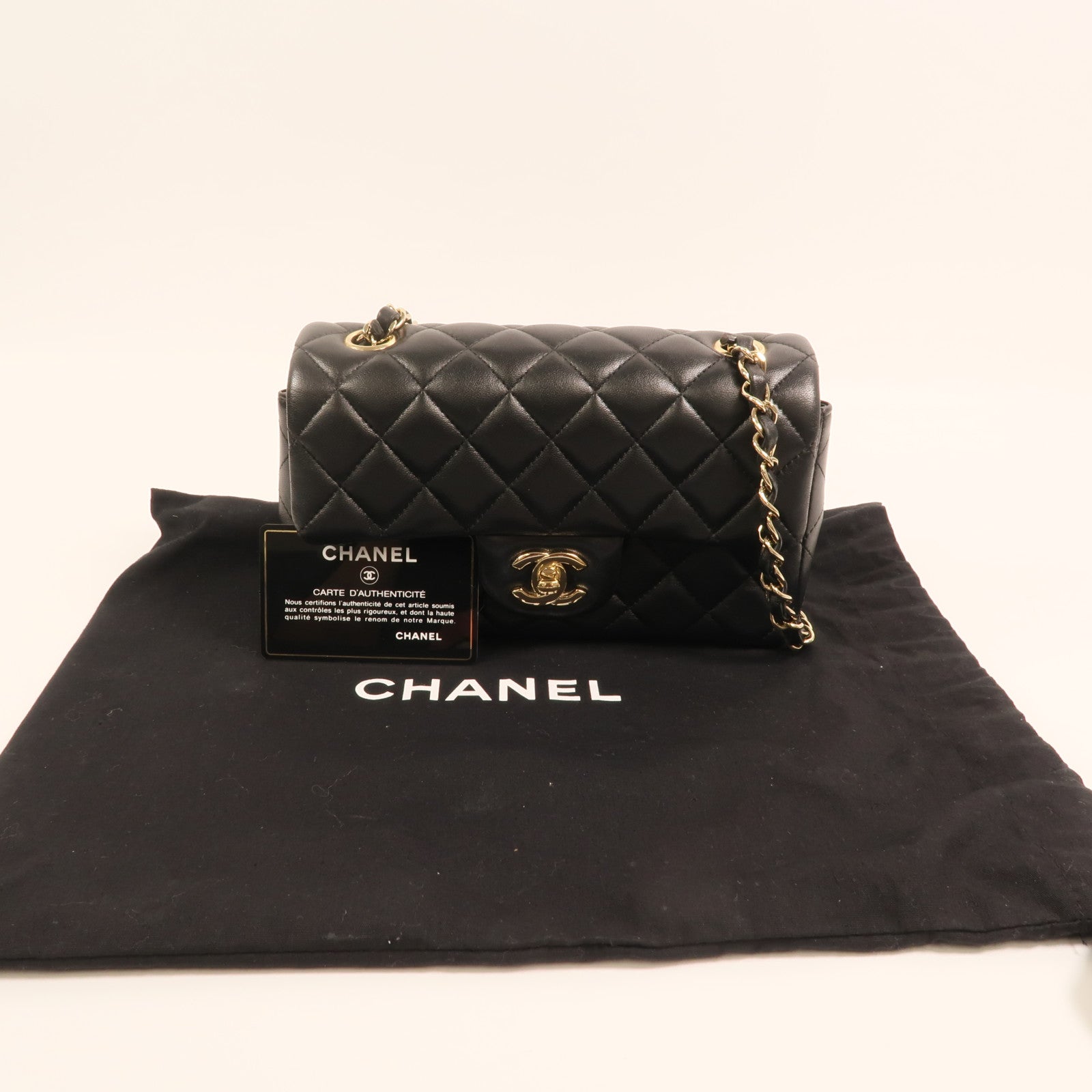 CHANEL 羊皮皮革Classic 20金扣鏈帶肩背袋
