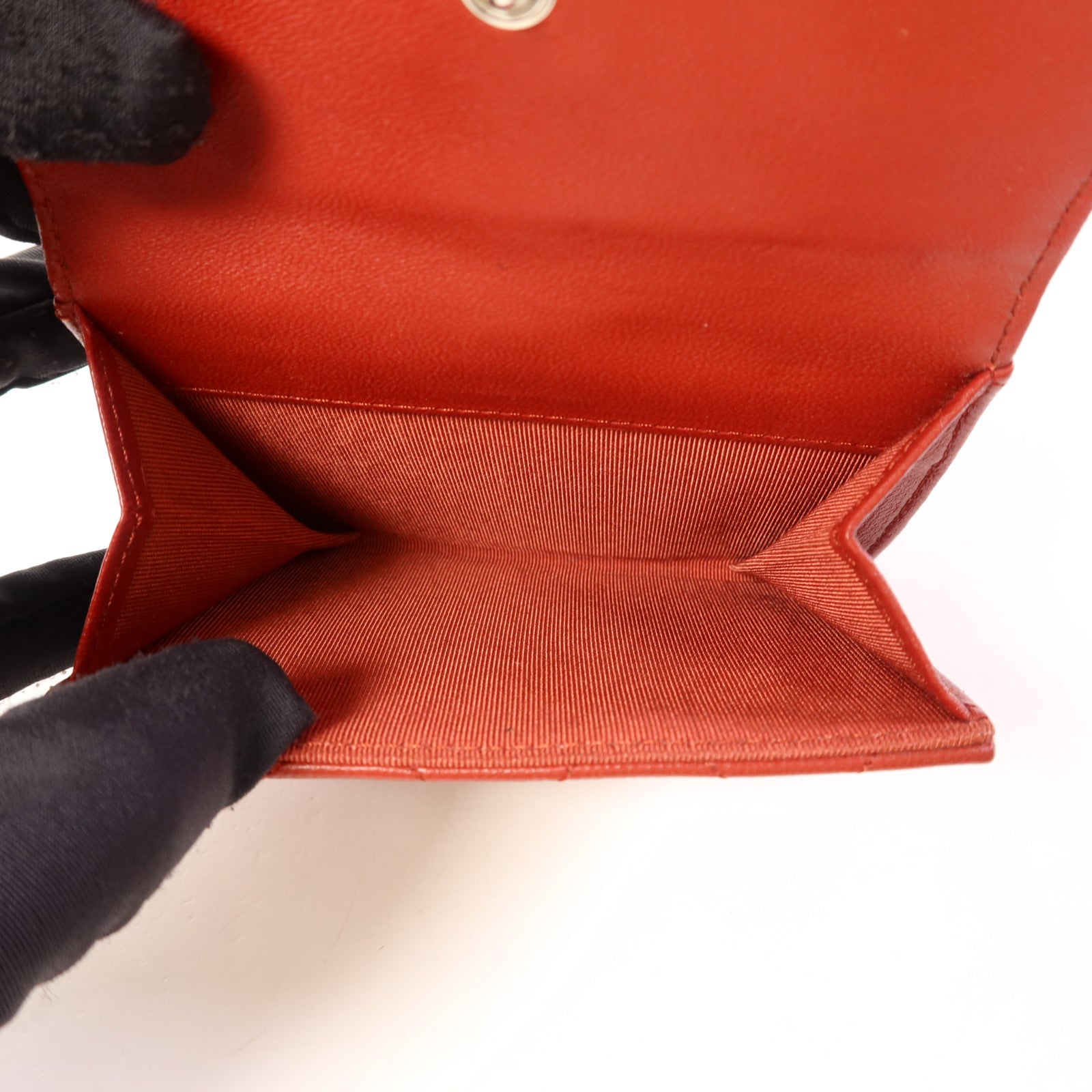 CHANEL 羊皮皮革Bifold Wallet銀扣錢包