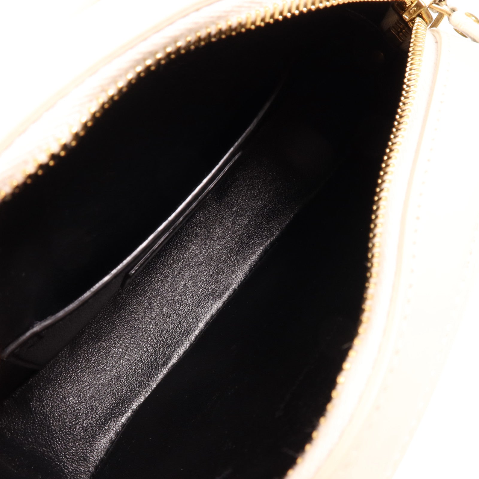 SAINT LAURENT 【激減優惠】牛皮皮革Le 61 Camera Bag金扣肩背袋