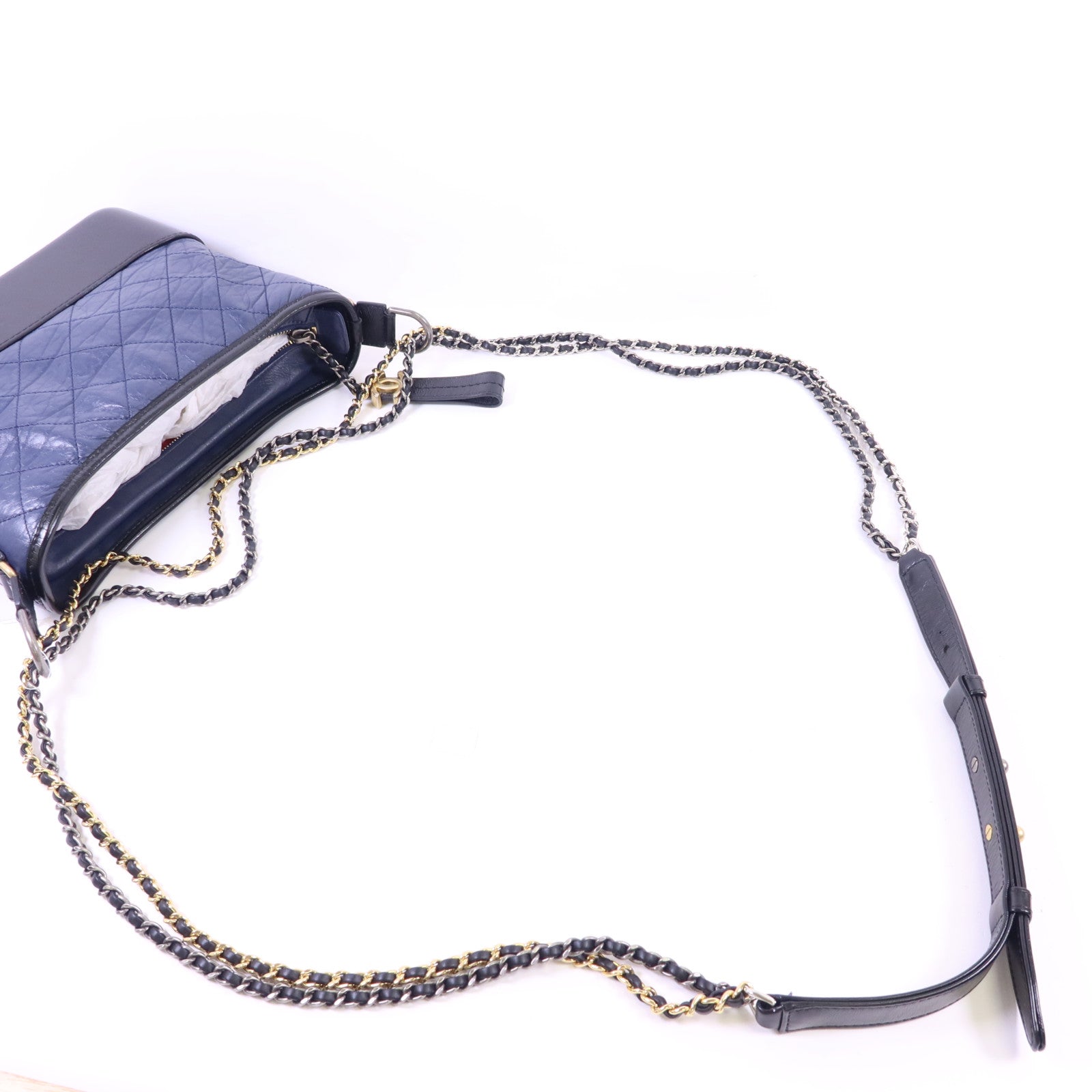 CHANEL 牛皮皮革Gabrielle Medium鏈帶肩背袋