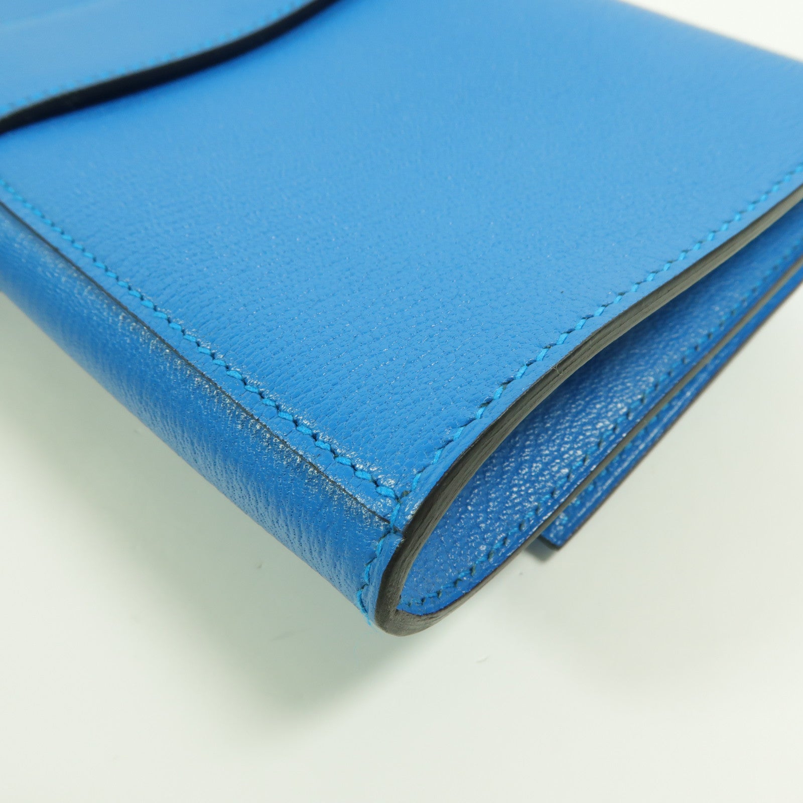 HERMES Chevre皮革Medor Clutch 23手拿包Bleu Izmir