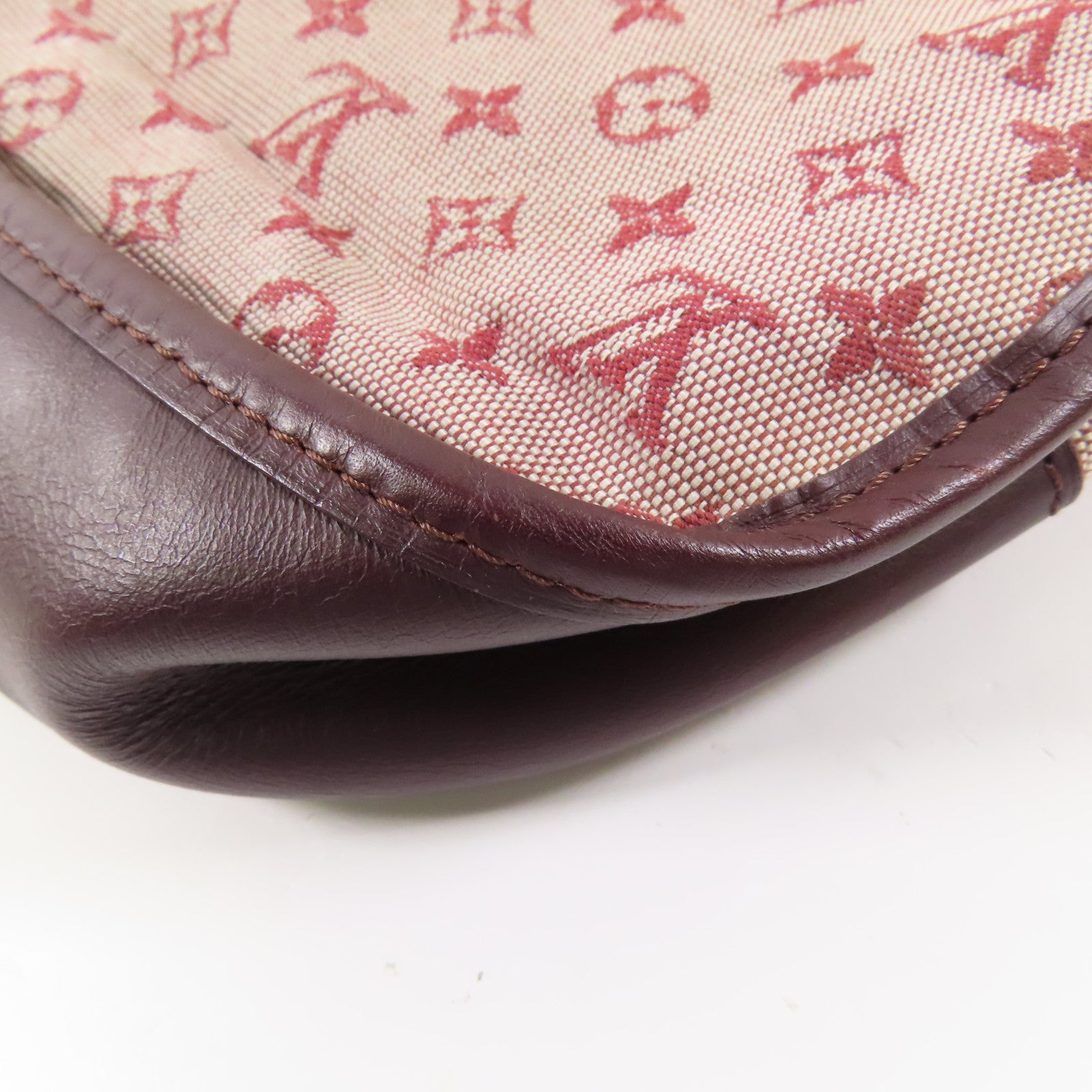 LOUIS VUITTON Monogram Mini Marjorie金扣肩背袋