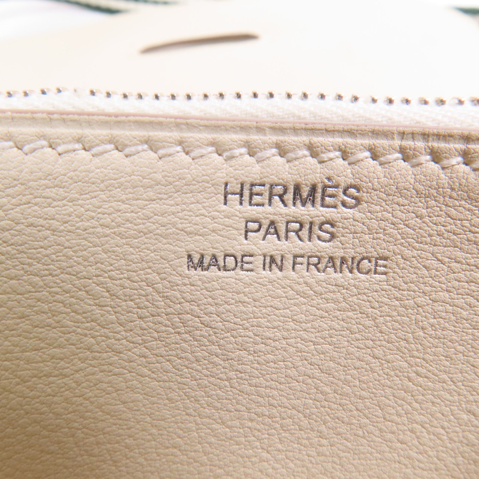 HERMES Swift皮革Mini Convoyeur銀扣肩背袋