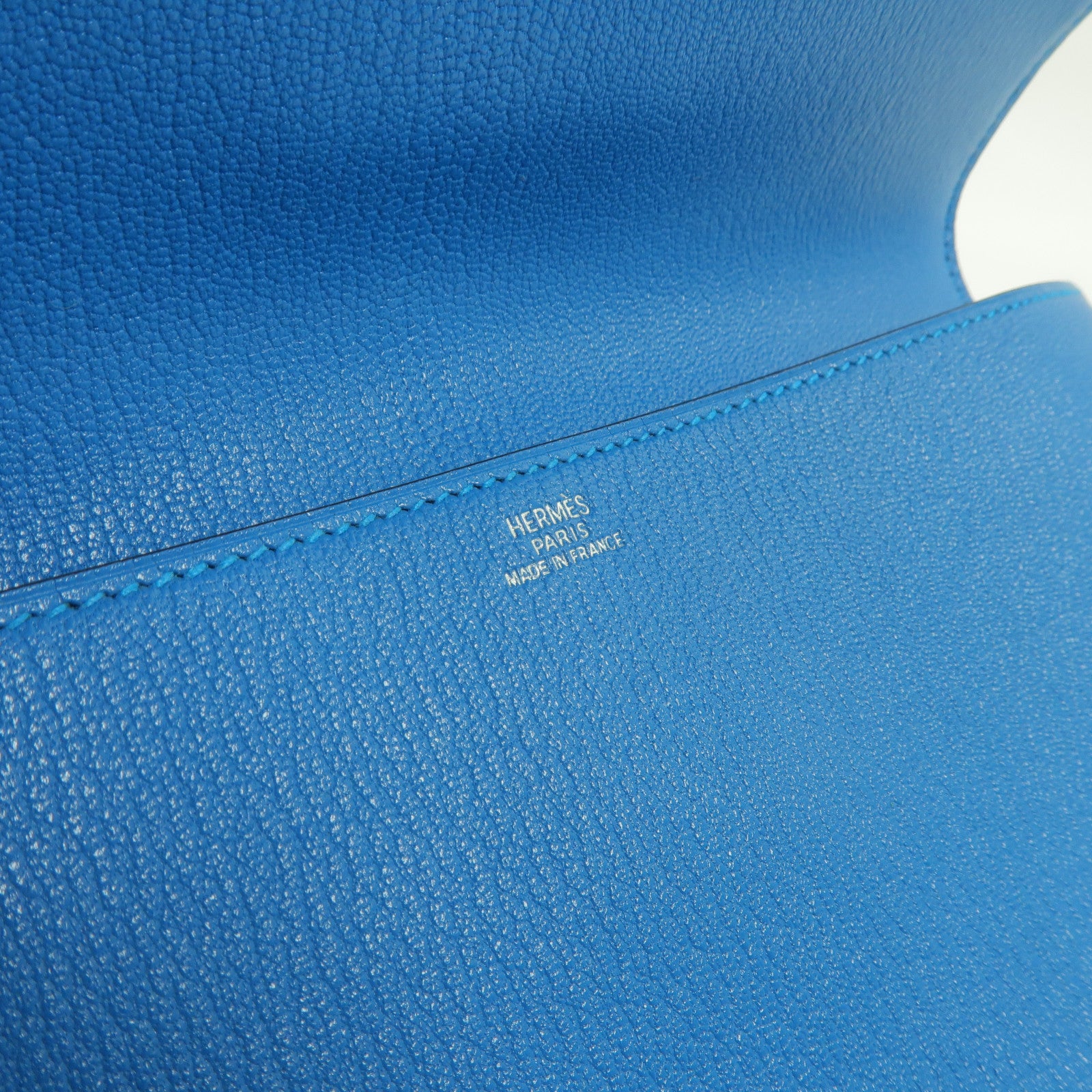HERMES Chevre皮革Medor Clutch 23手拿包Bleu Izmir
