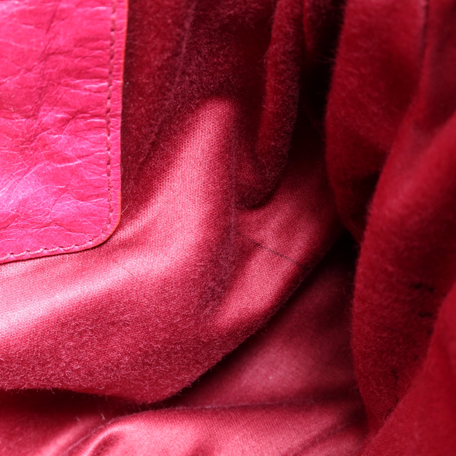 Miu Miu 牛皮皮革2 Way Shoulder銀扣手挽肩背兩用袋