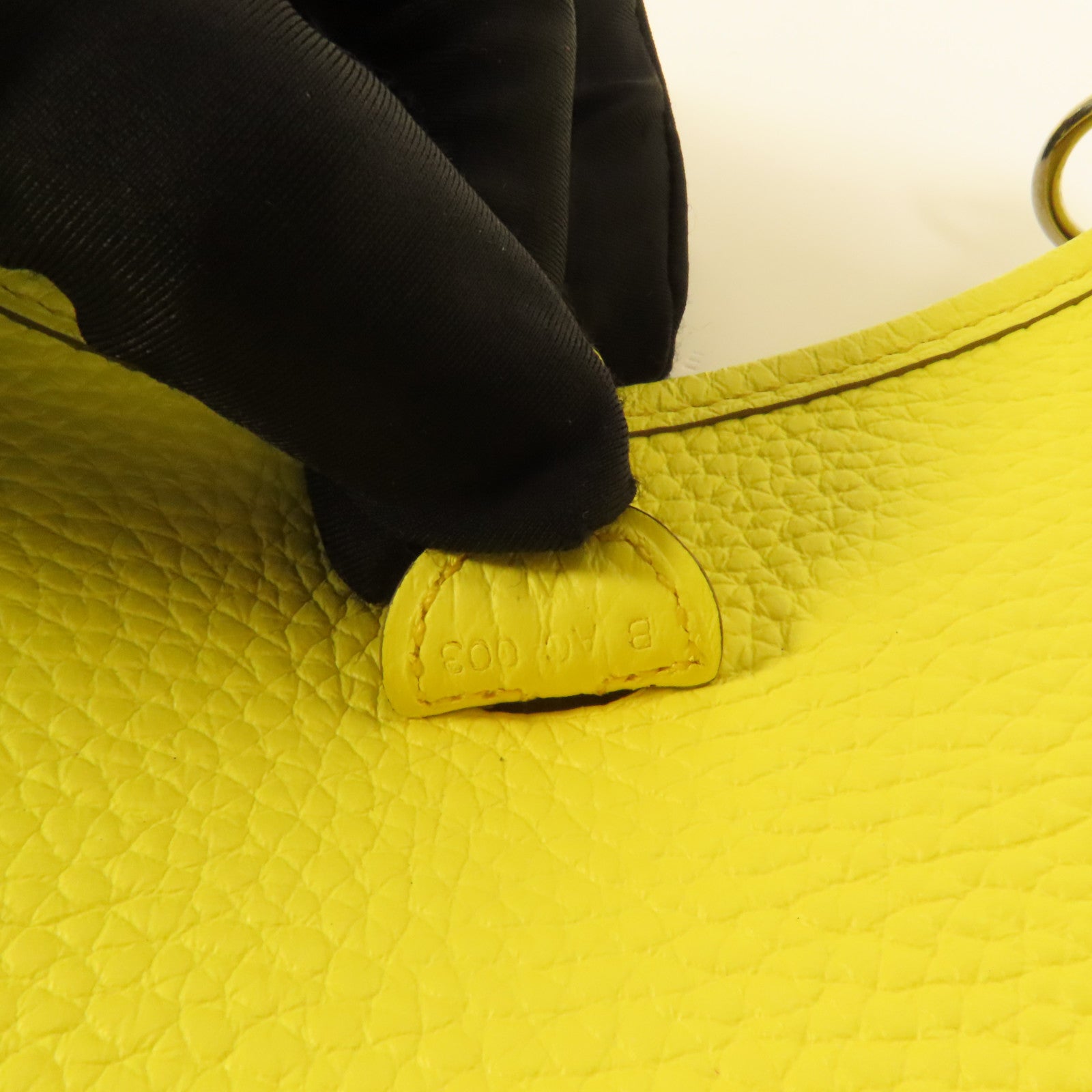 HERMES Clemence皮革Evelyne TPM銀扣肩背袋Limoncello