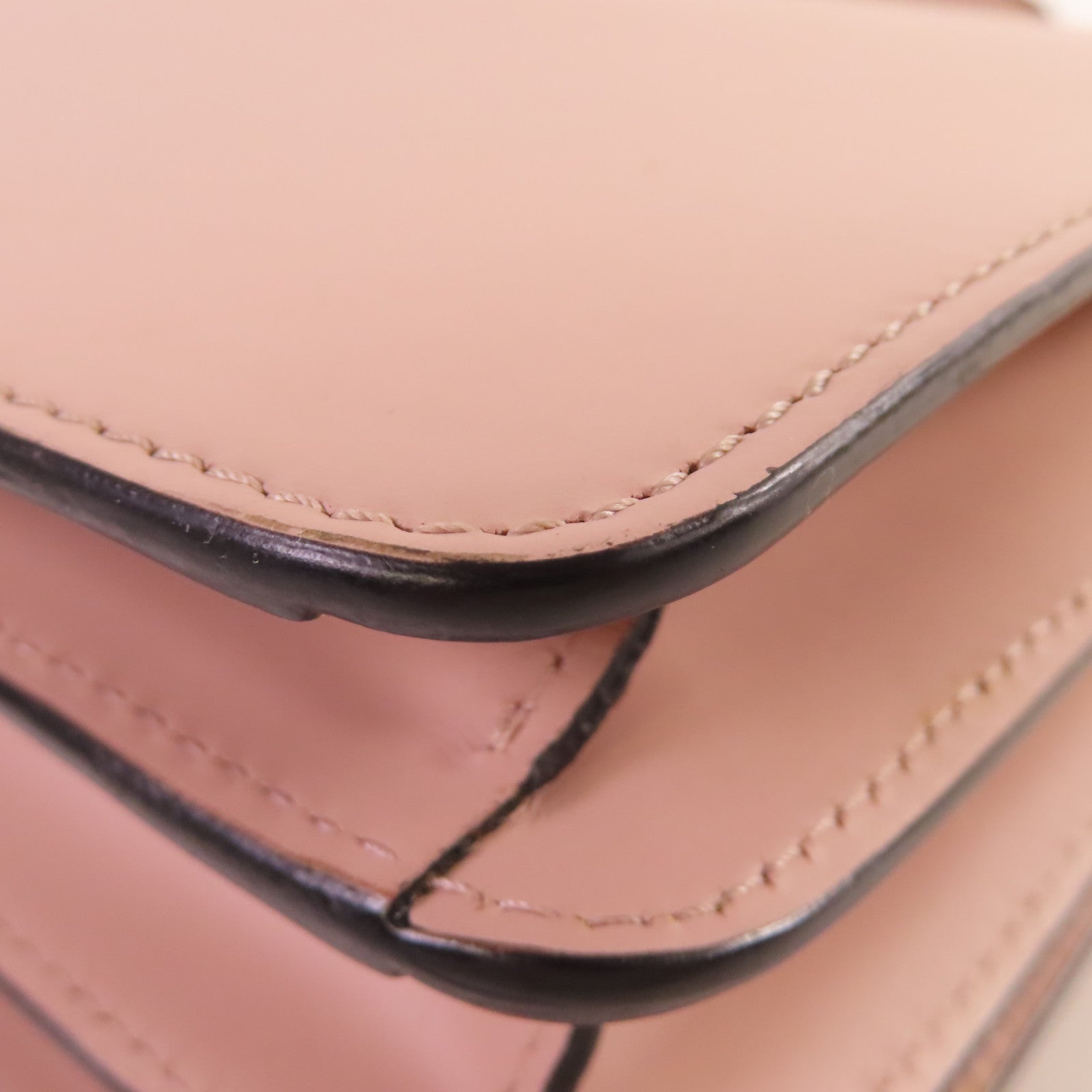 MARNI 牛皮皮革Shoulder Bag金扣肩背袋粉紅色