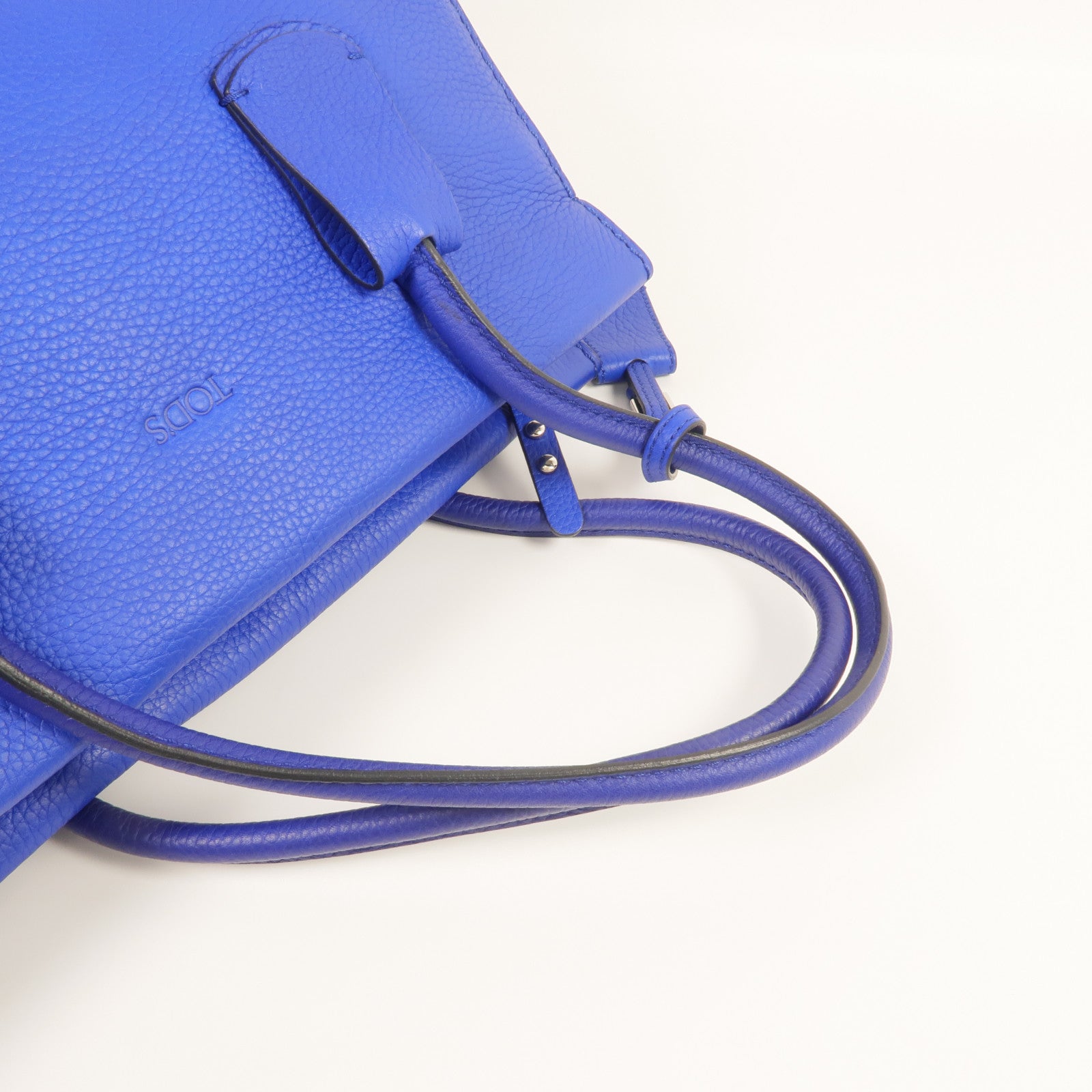 TOD'S 牛皮皮革Handbag銀扣手挽袋